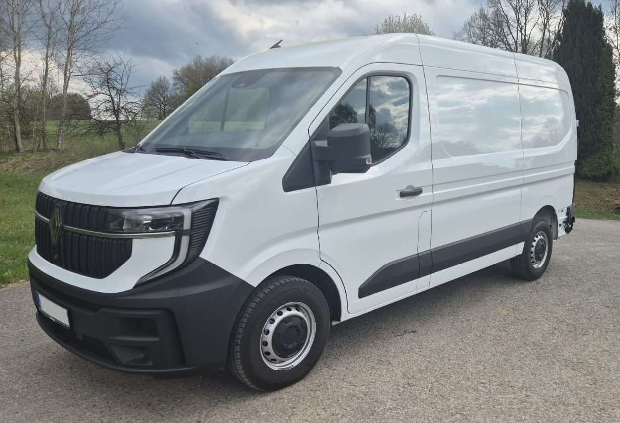 Renault Master Master Caja Abierta Cb. Energy Blue dCi L2 3500 T 110kW - foto 1