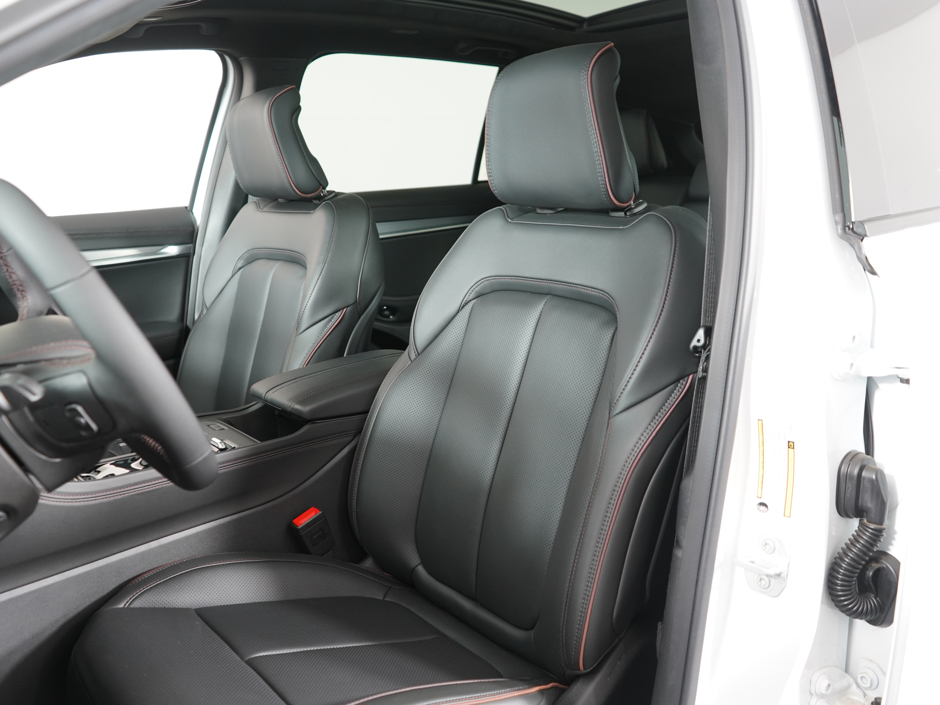 2025 Jeep Wagoneer S