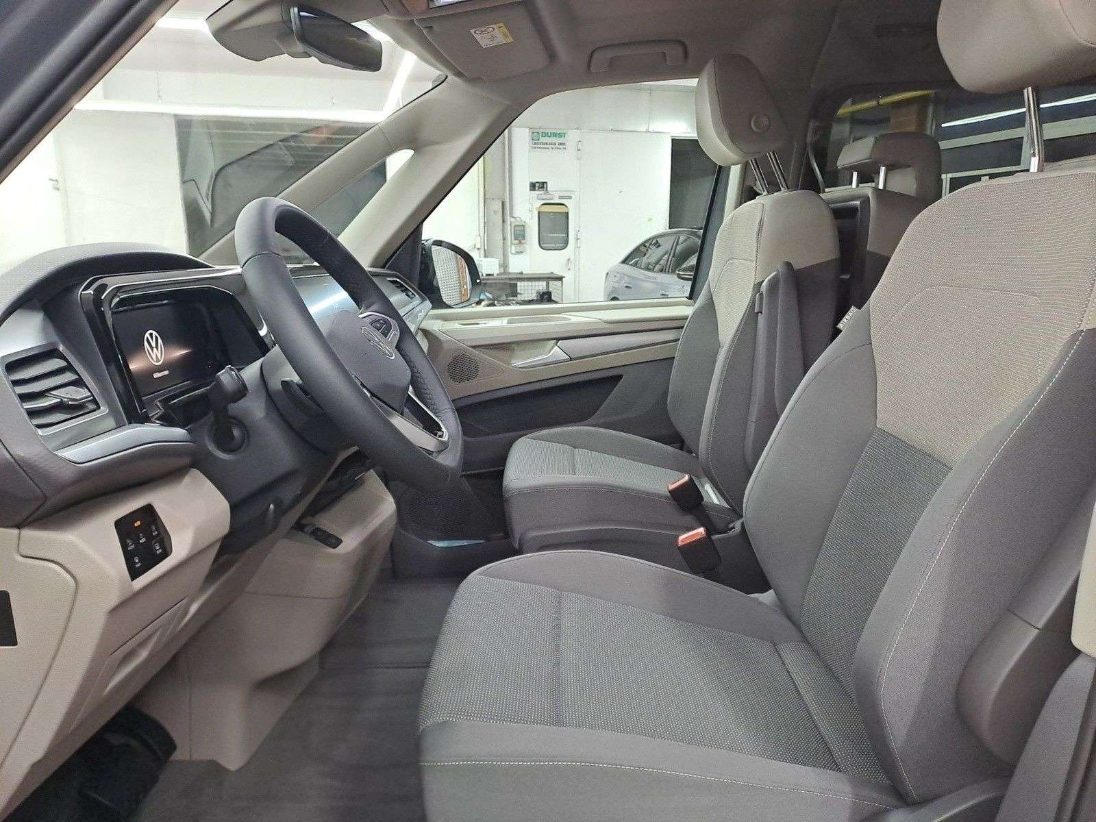 Volkswagen T7