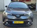 Toyota C-HR 1.8 Hybrid Bi-Tone Plus AUT|ACC|Camera|NAP Gris - thumbnail 2