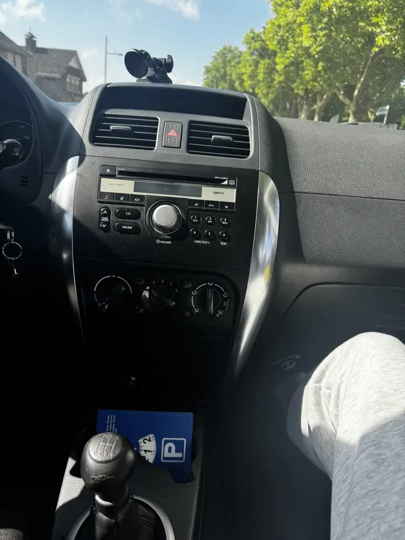 Suzuki SX4 1.6 VVT Automatik Comfort - 2