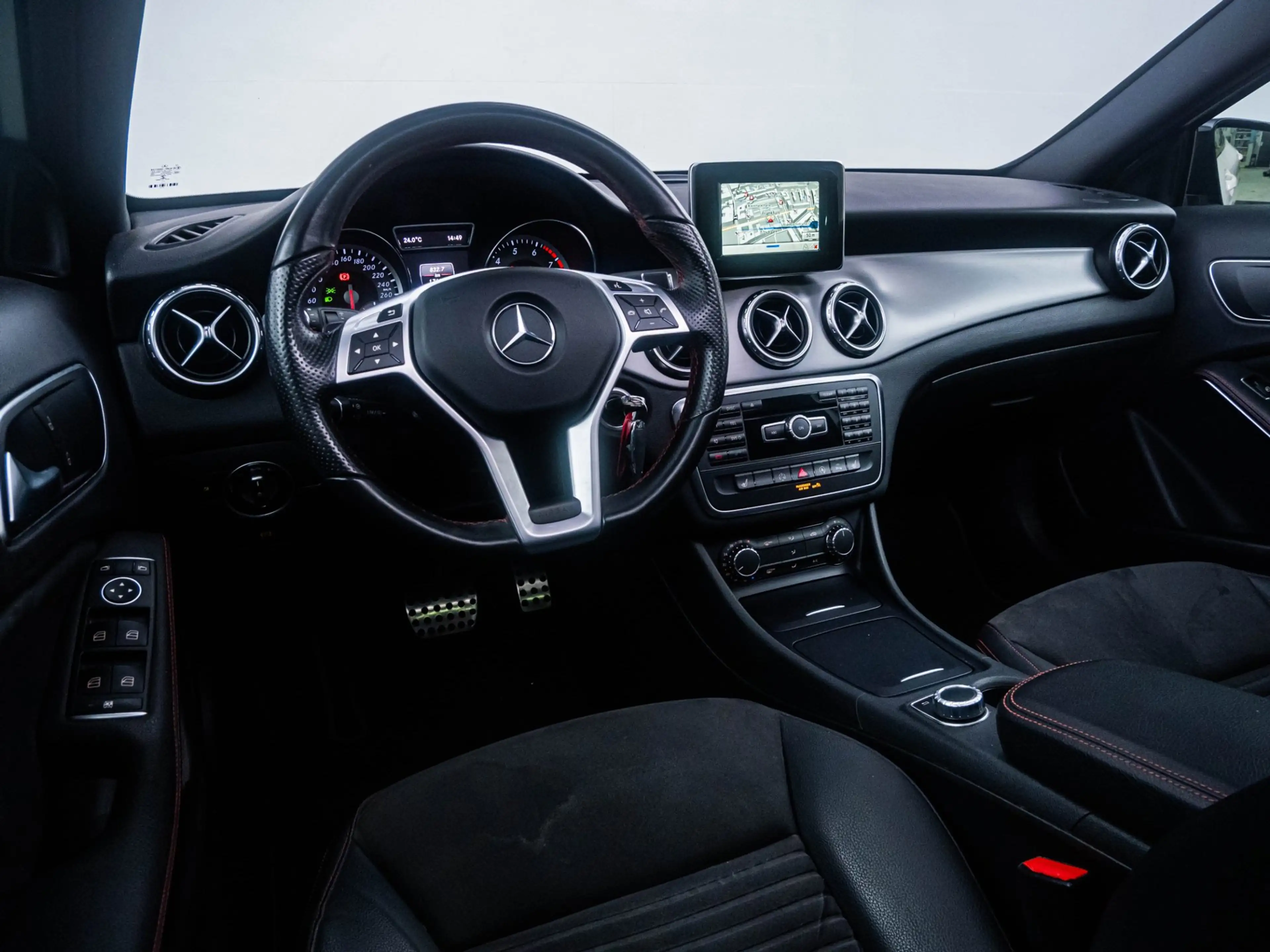 Mercedes-Benz GLA 180 Ambition 'Automaat' Pano|Cruise — photo 15