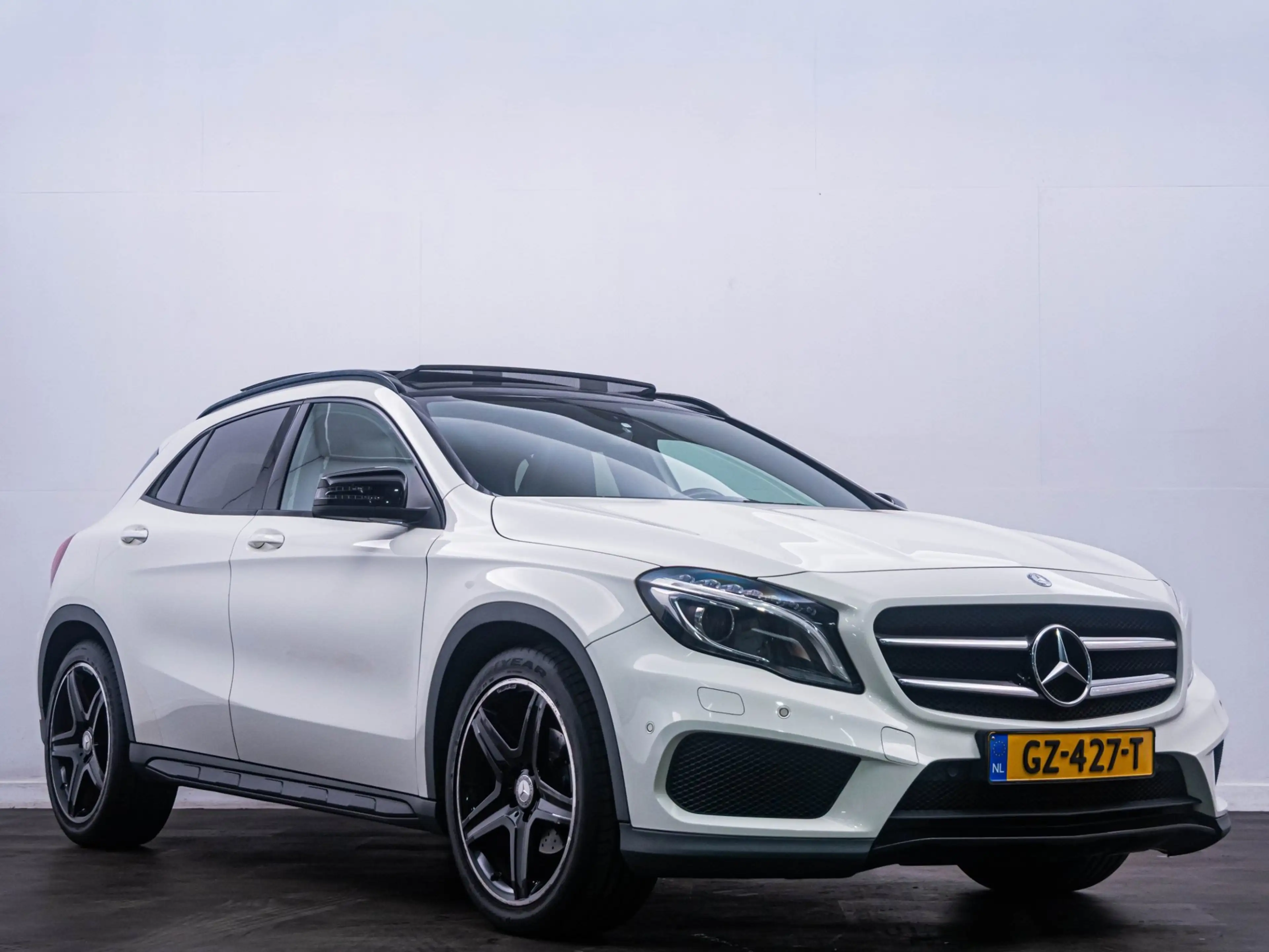 Mercedes-Benz GLA 180 Ambition 'Automaat' Pano|Cruise — photo 4