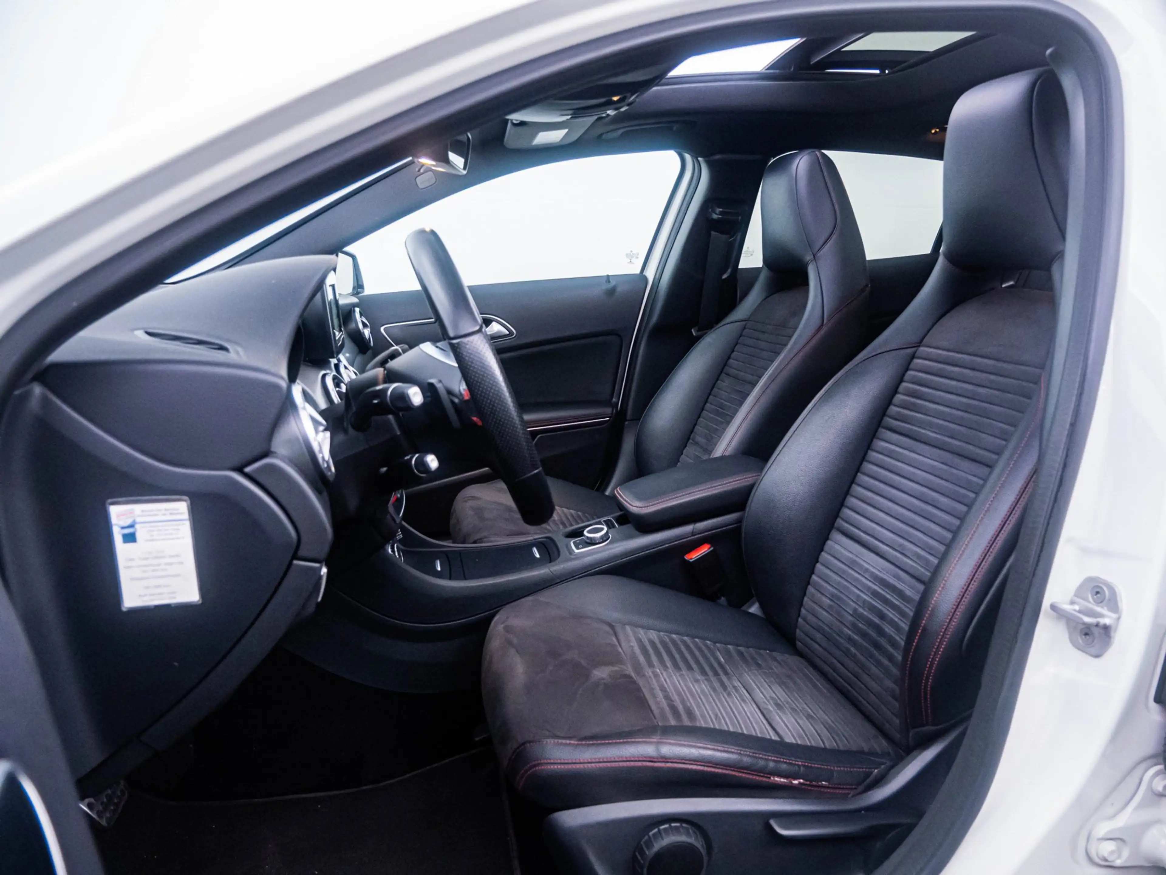 Mercedes-Benz GLA 180 Ambition 'Automaat' Pano|Cruise — photo 6