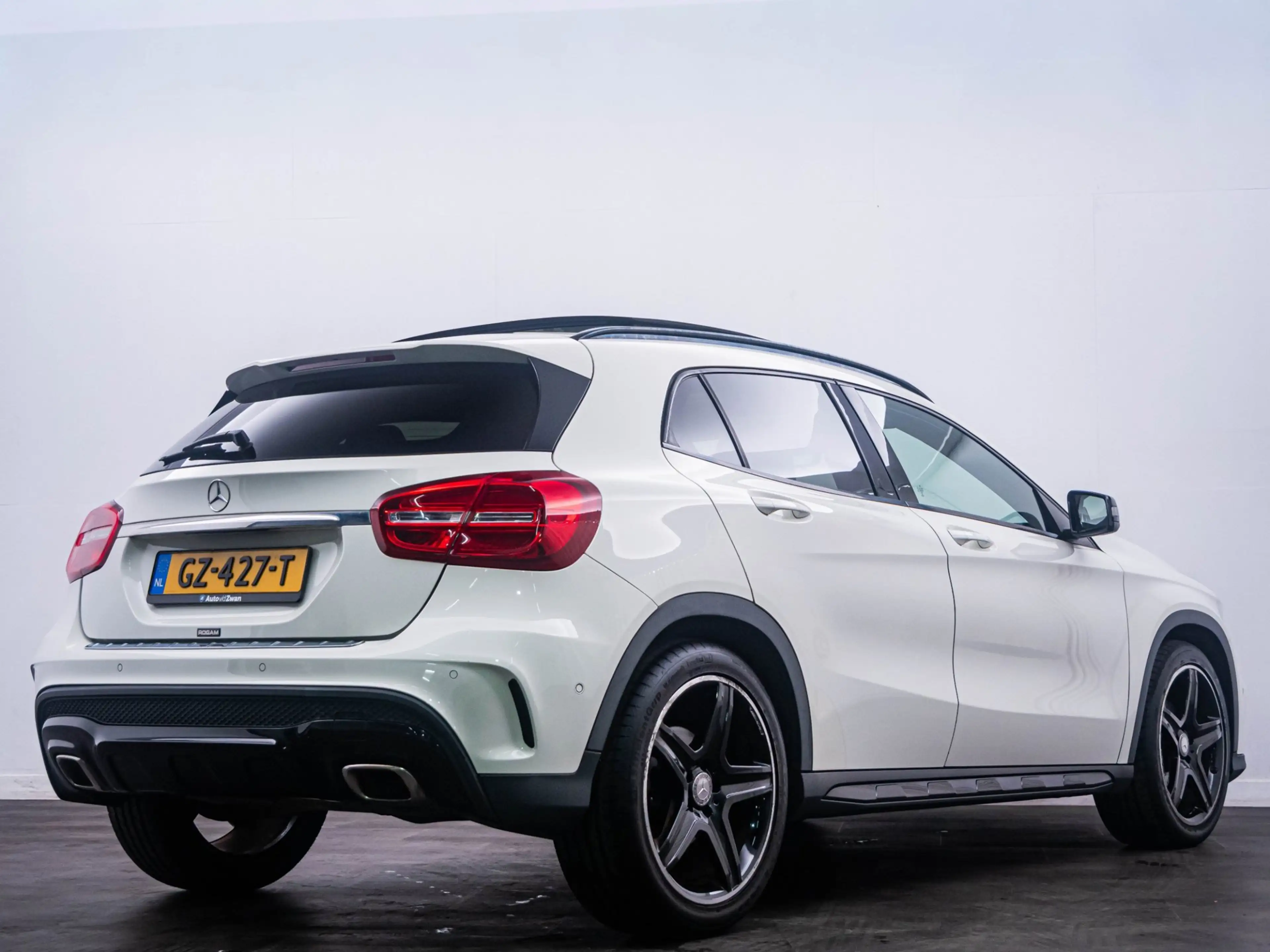 Mercedes-Benz GLA 180 Ambition 'Automaat' Pano|Cruise — photo 3