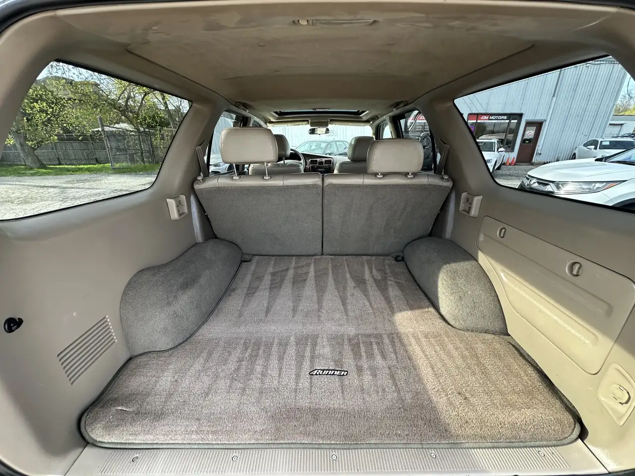 Toyota 4-Runner снимка Toyota 4-Runner