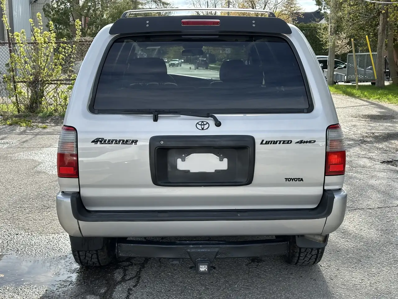 Toyota 4-Runner снимка Toyota 4-Runner