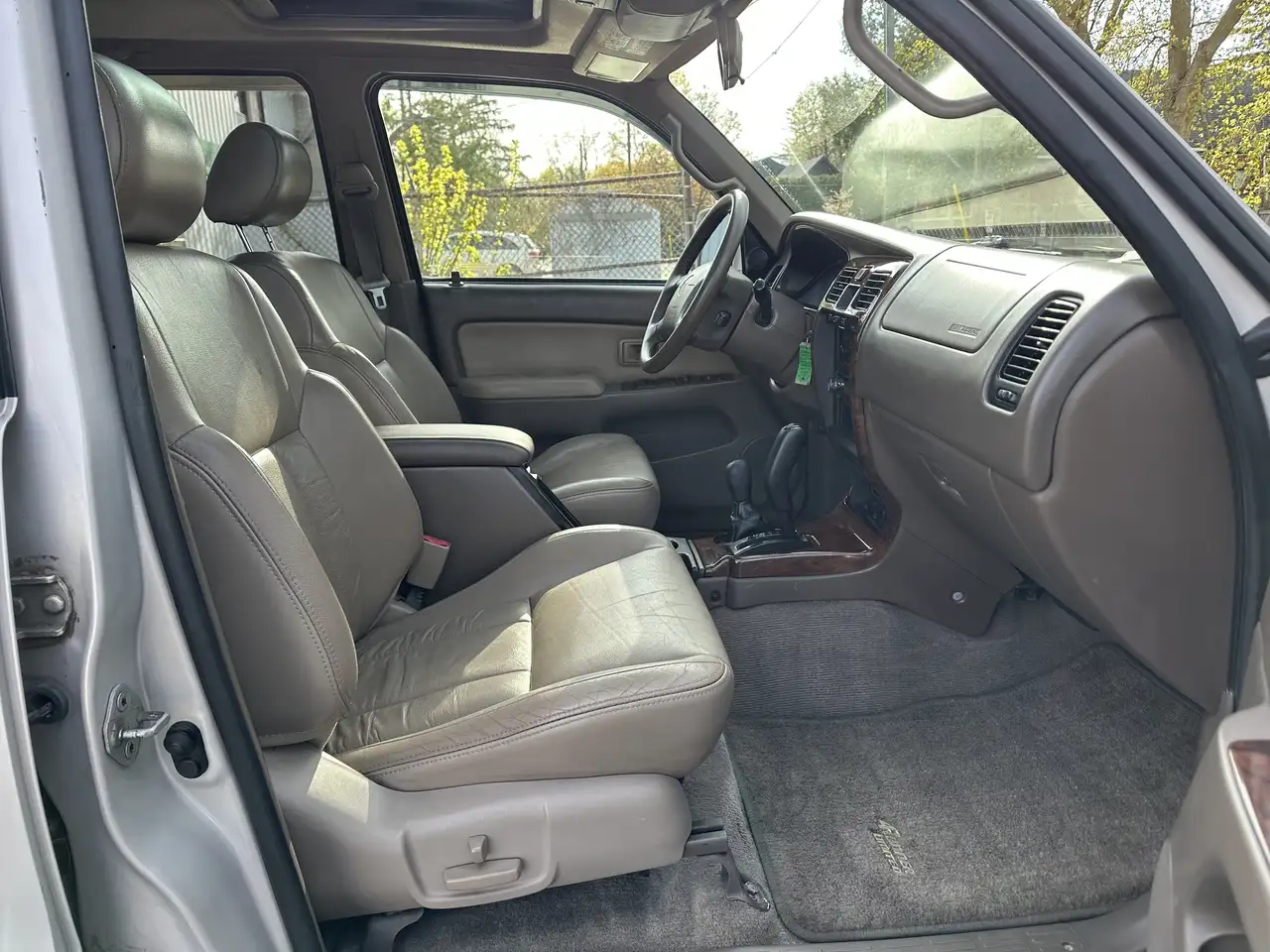 Toyota 4-Runner снимка Toyota 4-Runner
