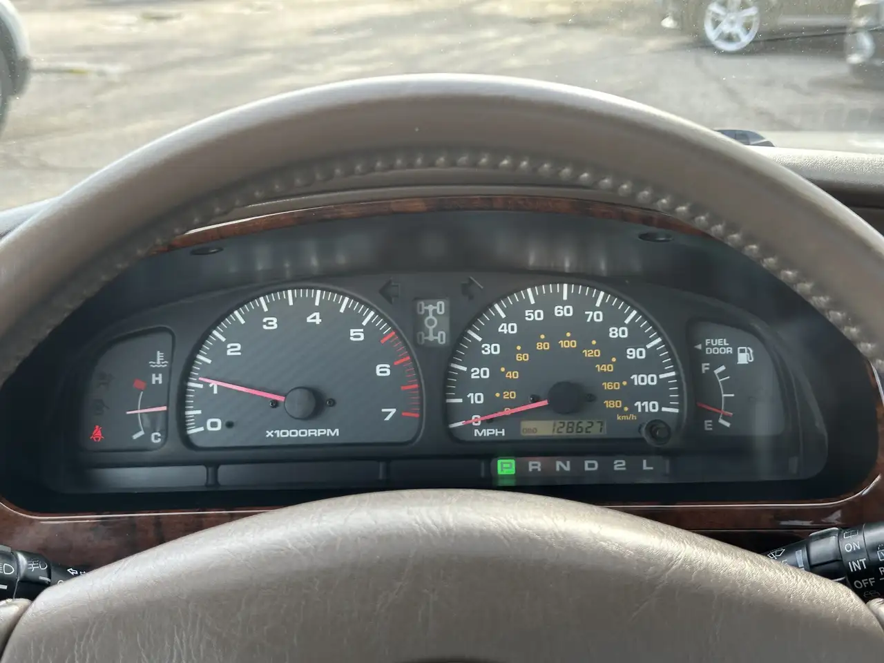 Toyota 4-Runner снимка Toyota 4-Runner