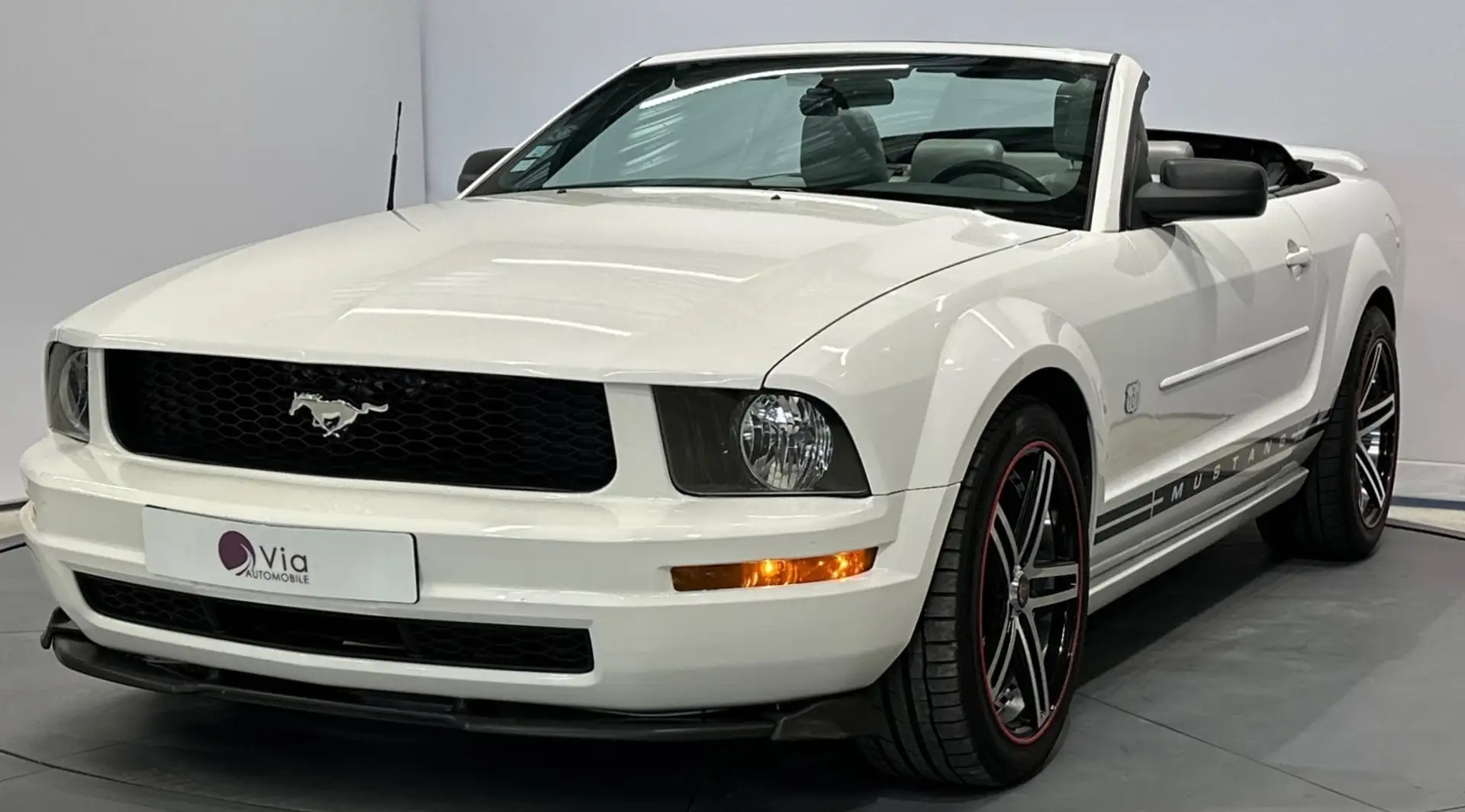 Ford Mustang V6 4L Fehér - 1