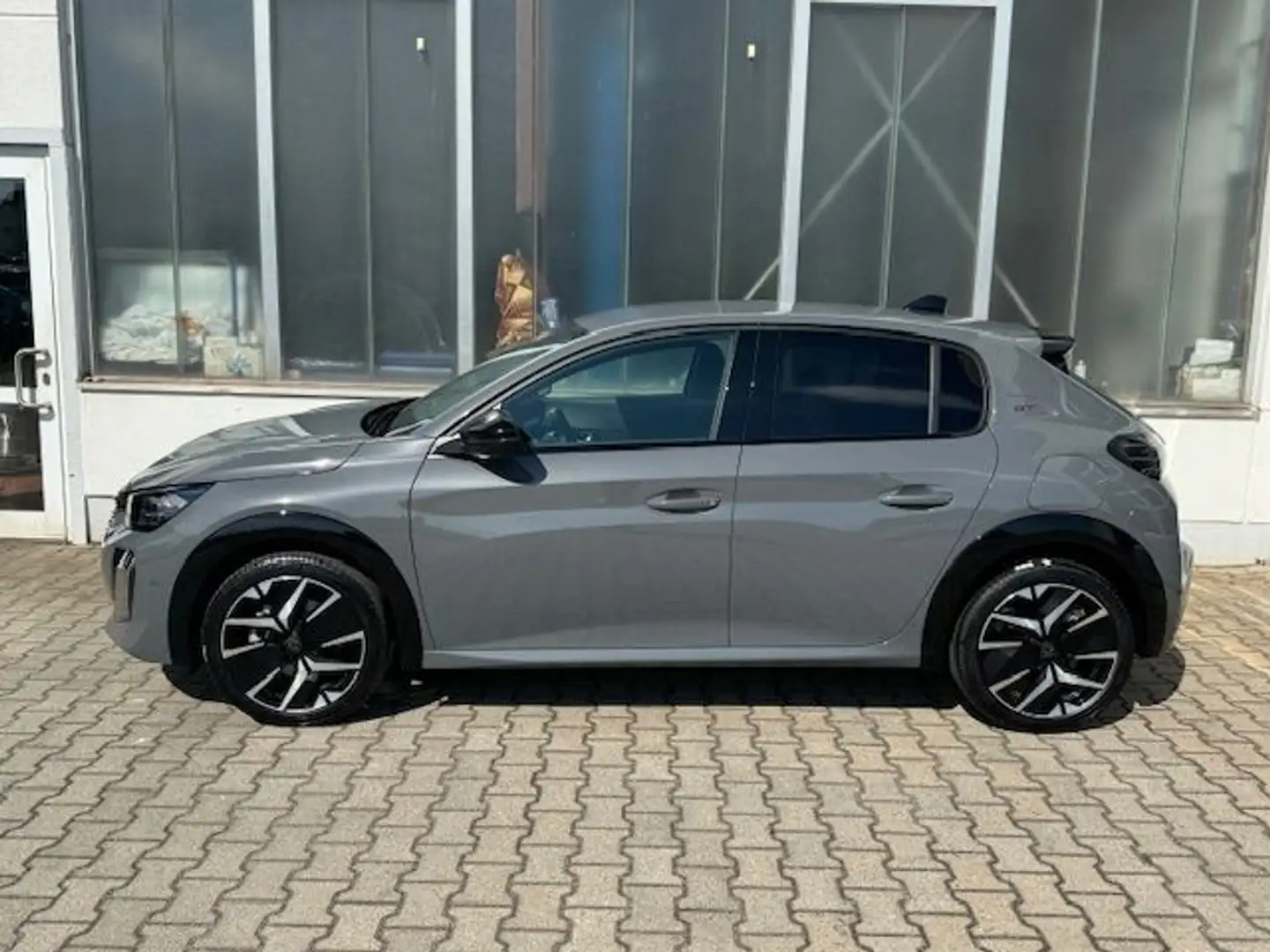 Peugeot 208 PureTech 100 GT Gris - 2