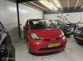 Toyota Aygo 1.0-12V + Rood - thumbnail 2