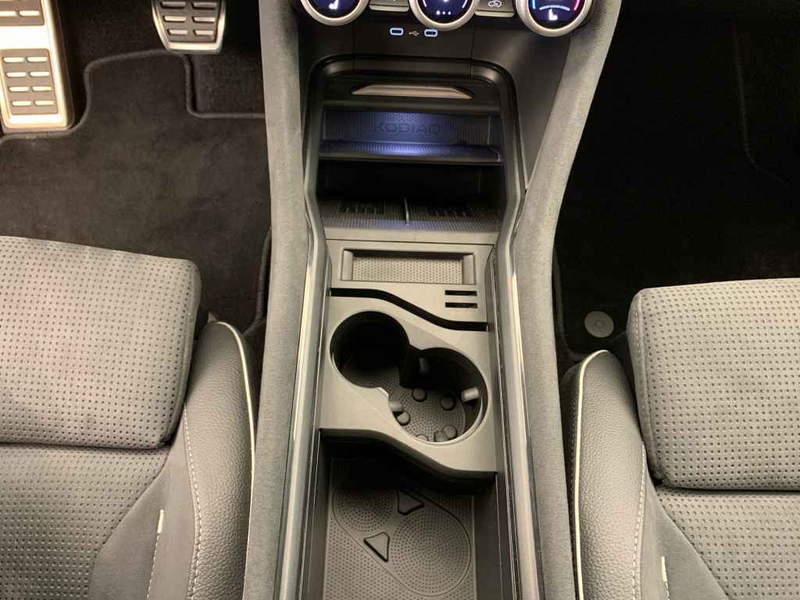 Skoda Kodiaq Sportline TSI DSG 4x4 7S *STDHZ*MATRIX* — photo 14