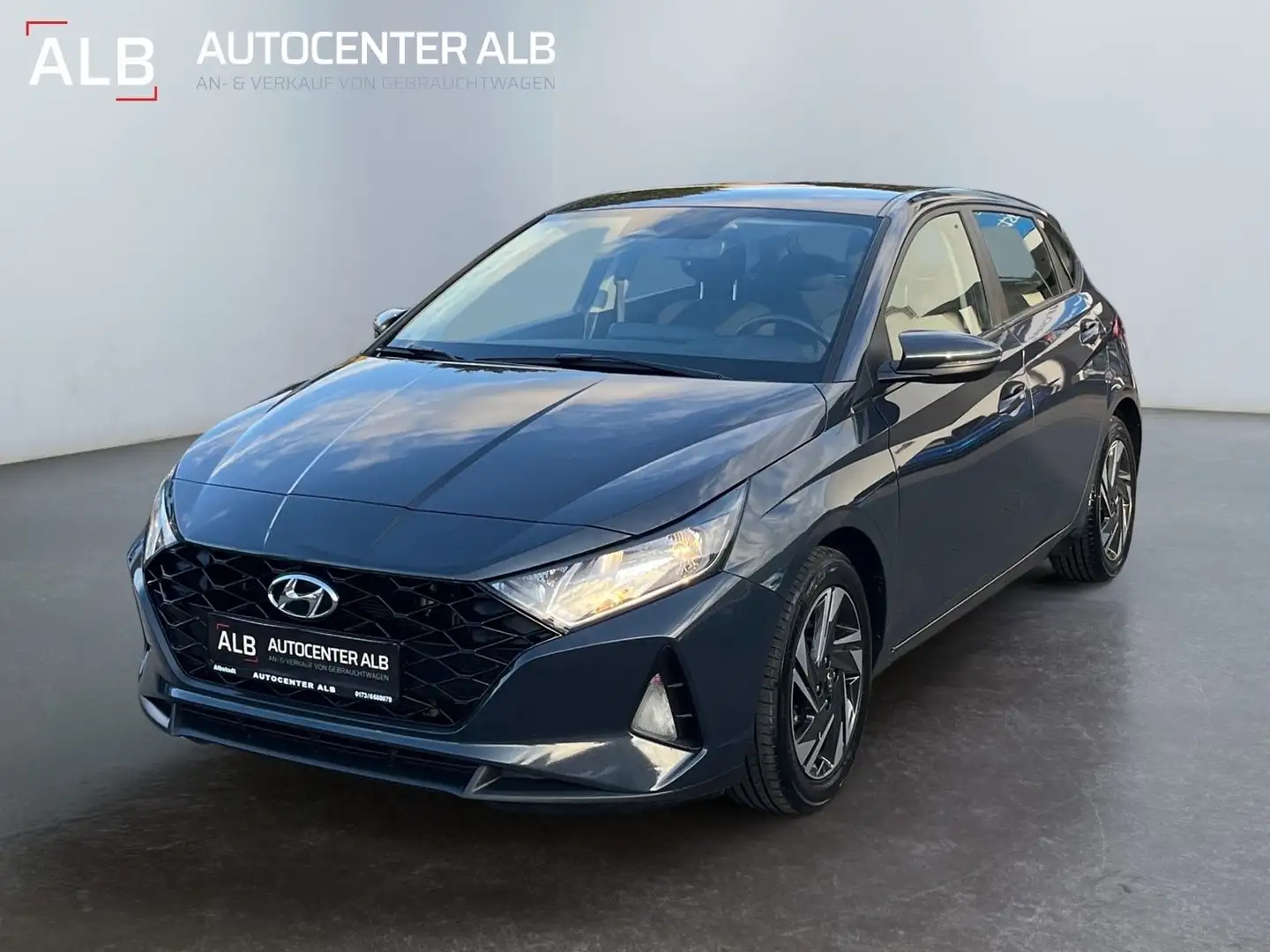 Hyundai i20 Select/TEMPOMAT/NAVI/SPURASSISTENT Gris - 1