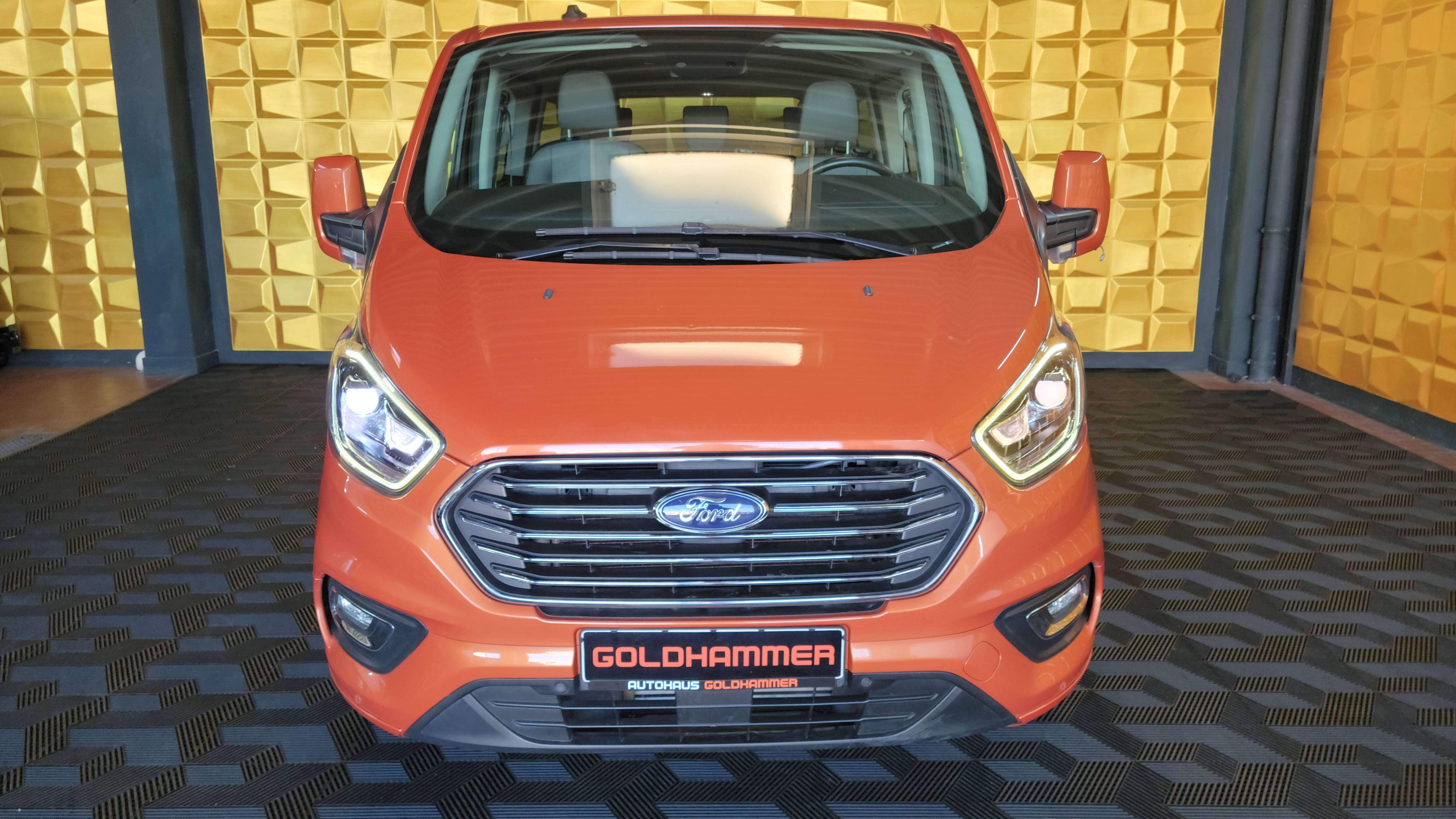 Ford Tourneo Custom