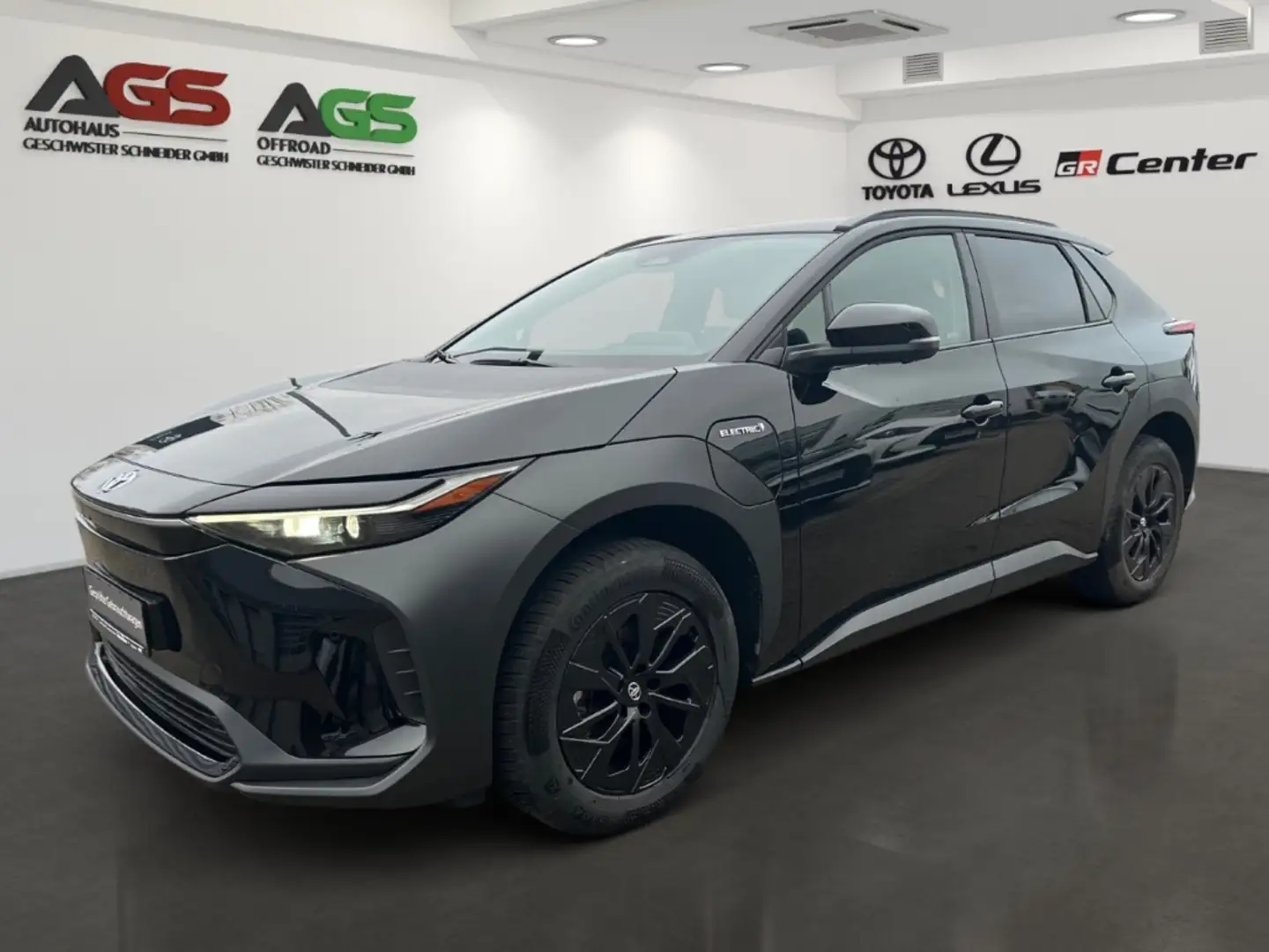 Toyota bZ4X 150Kwh Elektromotor -Comfort-Paket - inkl. Winterr Negro - 1