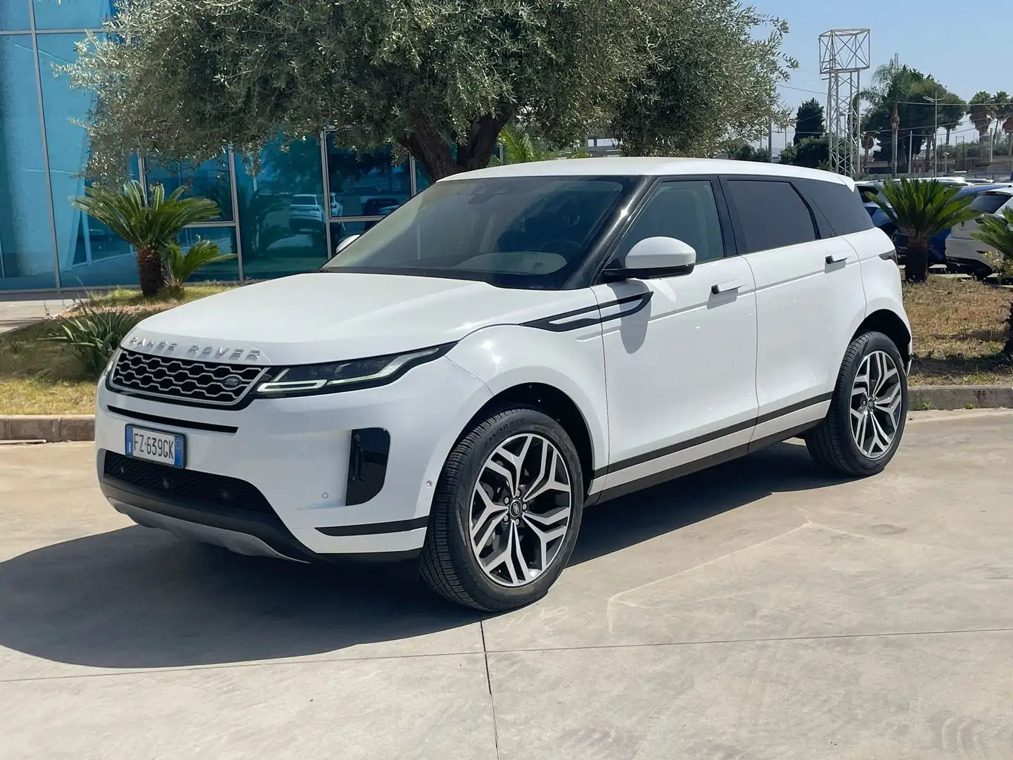 Land Rover Range Rover Evoque 2.0d R-Dynamic SE 150cv Biały - 1