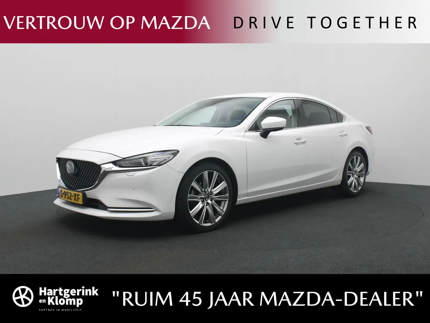 Mazda 6 2.0 SkyActiv-G Exclusive-Line automaat : dealer on Blanc - 1