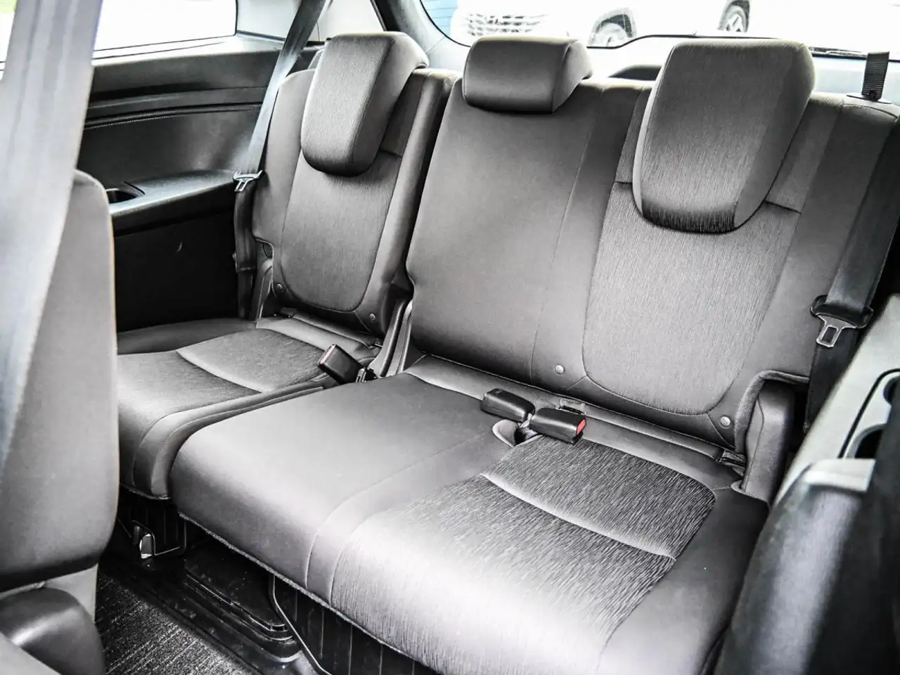 Honda Odyssey снимка Honda Odyssey