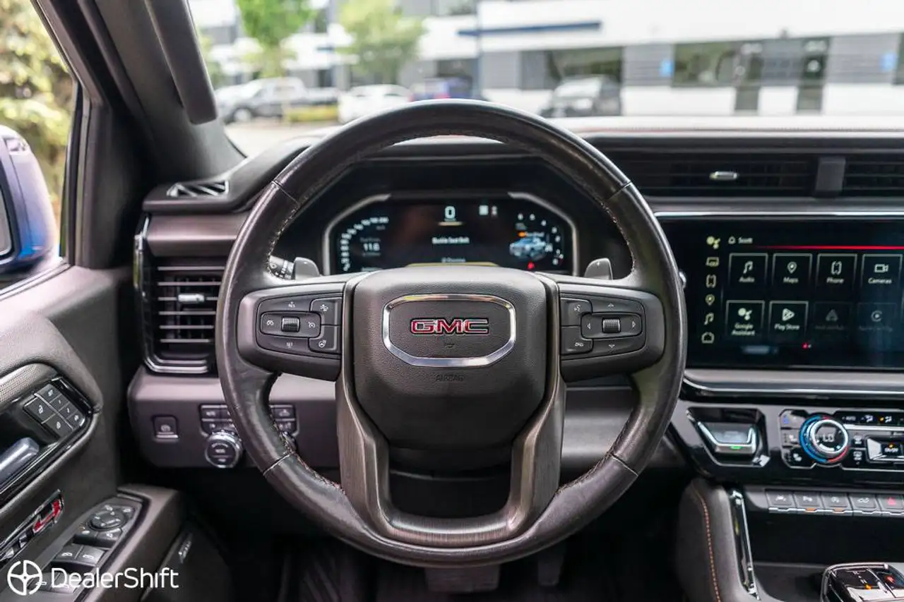 GMC Sierra 1500 photo GMC Sierra 1500