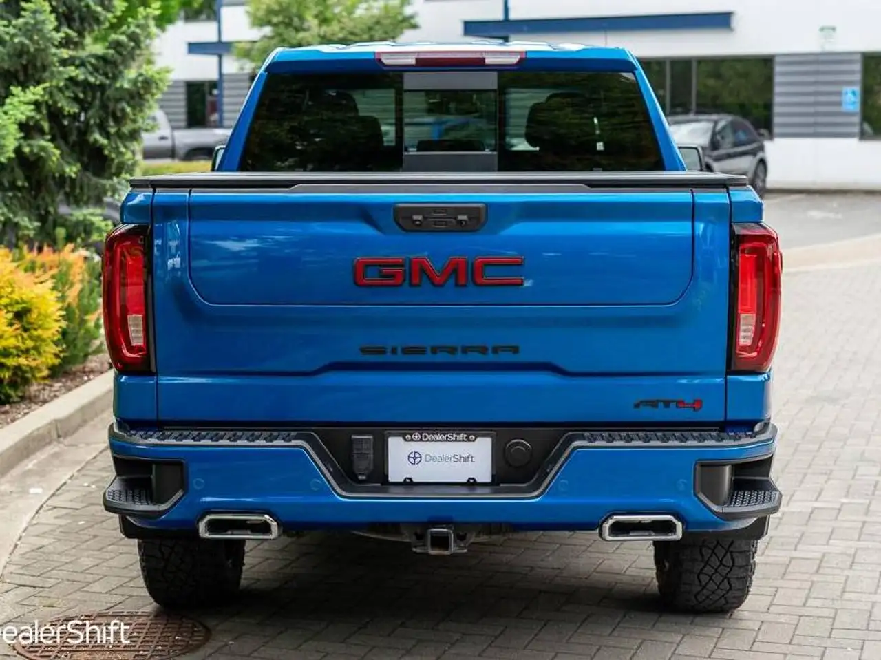 GMC Sierra 1500 photo GMC Sierra 1500