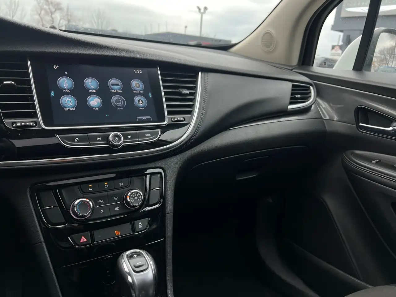 Buick Encore снимка Buick Encore