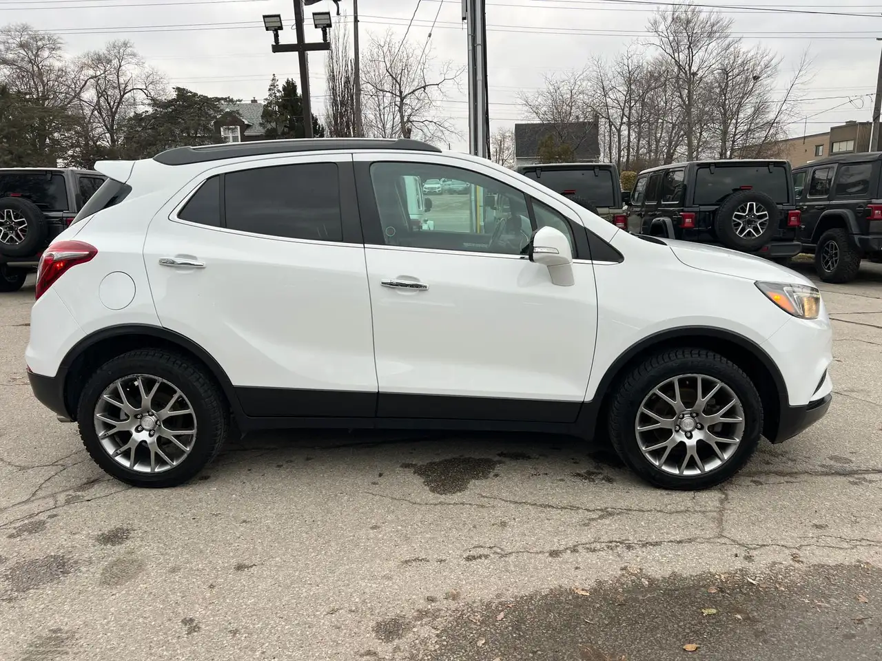 Buick Encore снимка Buick Encore