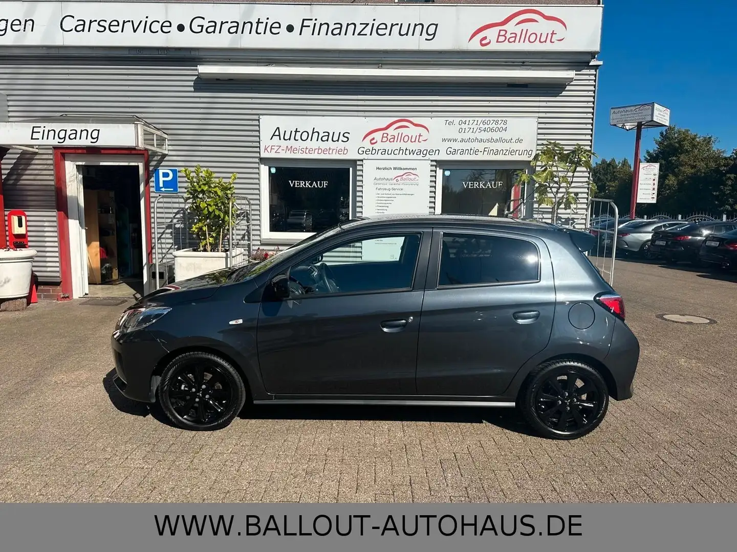 Mitsubishi Space Star + Black*1.HAND*KLIMA*TEMPO*EURO6*SHZ* Schwarz - 1