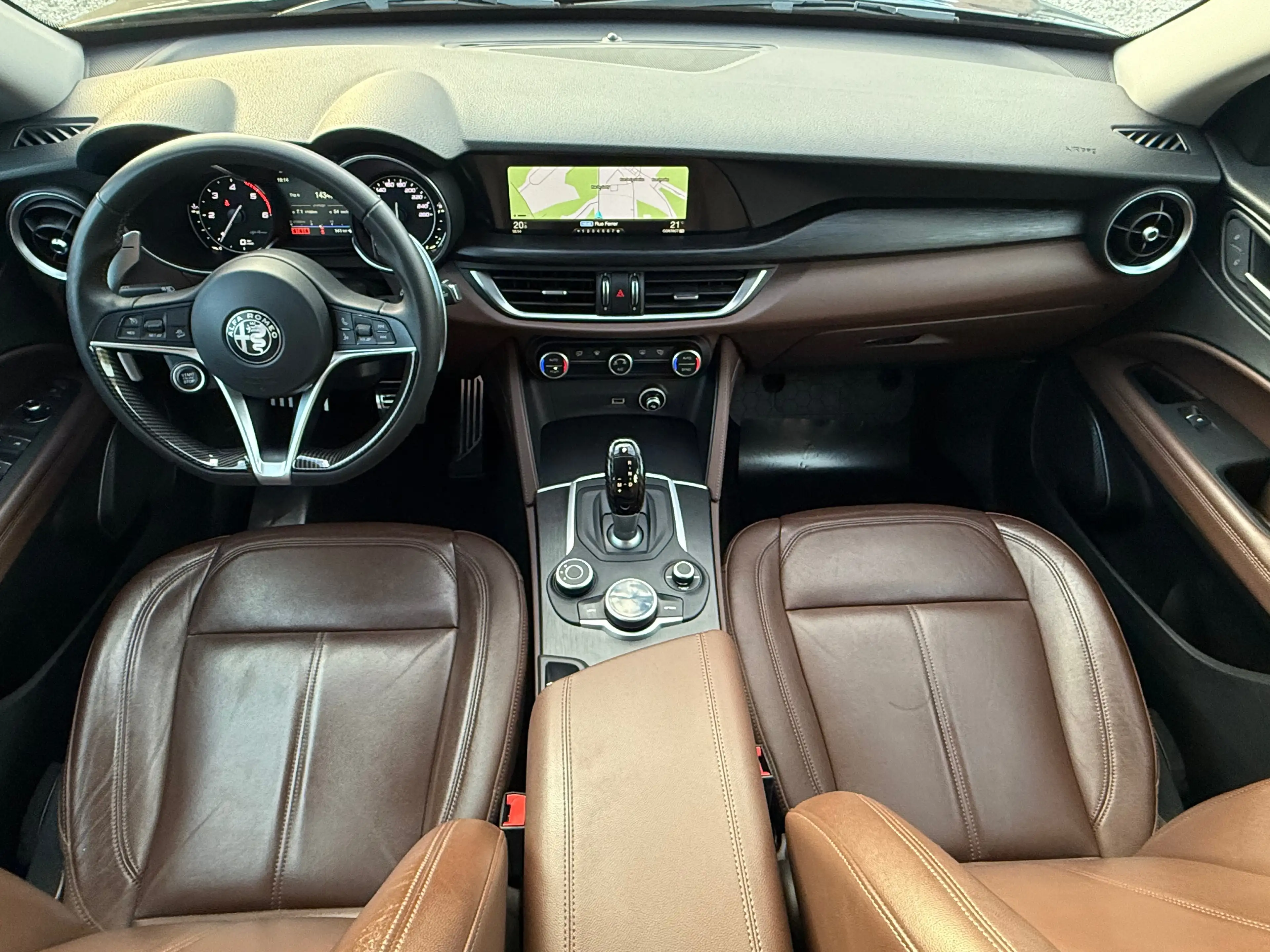 Alfa Romeo Stelvio Stelvio 2.2 JTD Super /Navi/Cuir/Led/Caméra/Xénon/Pdc/ — photo 9