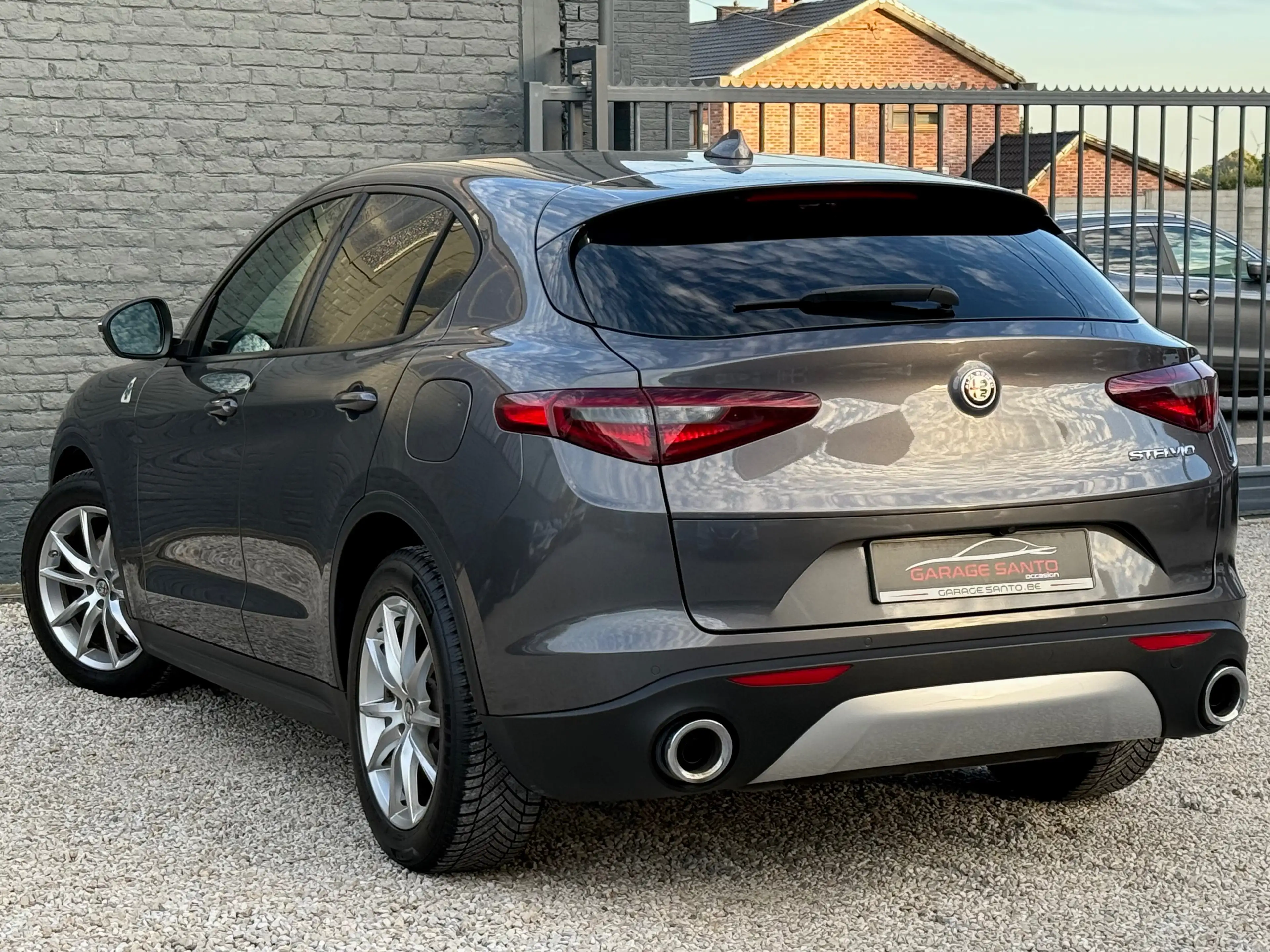 Alfa Romeo Stelvio Stelvio 2.2 JTD Super /Navi/Cuir/Led/Caméra/Xénon/Pdc/ — photo 2