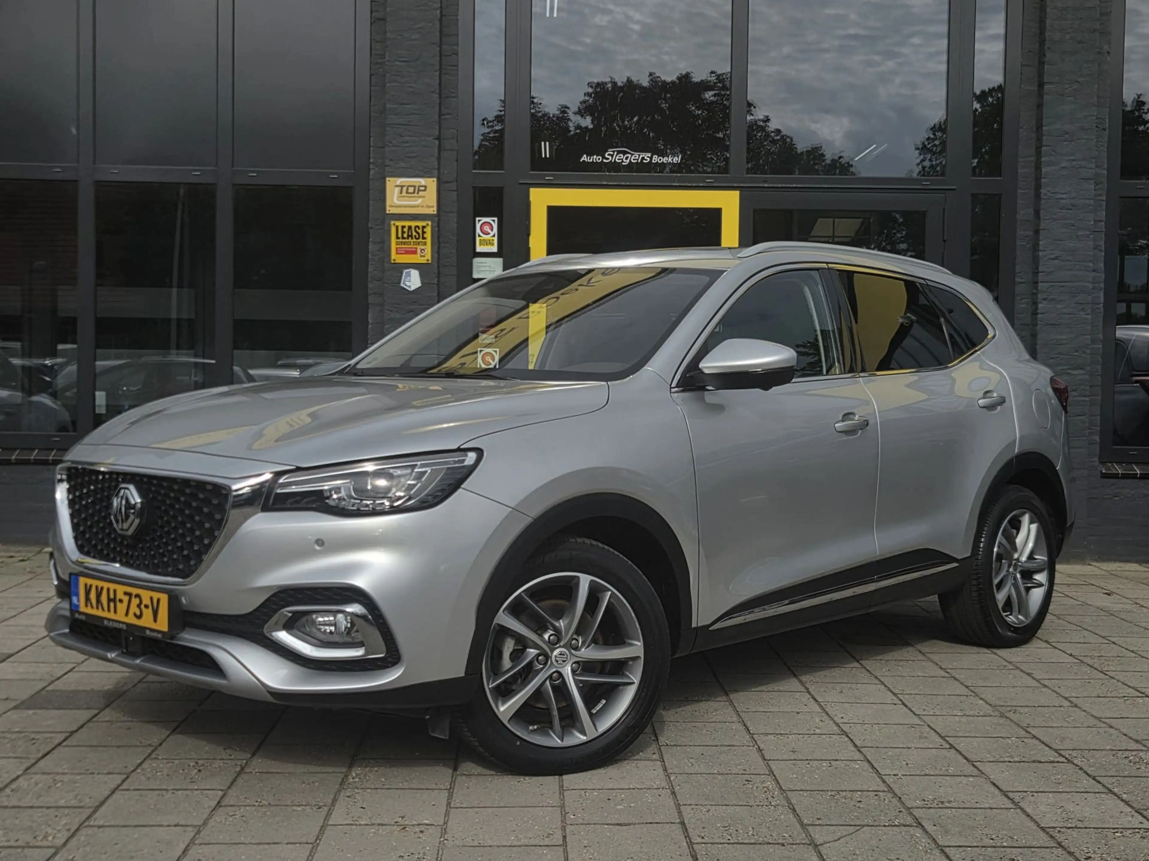 MG EHS 1.5 TGDI Luxury | Rondom Camera | Schuifdak | Spor
