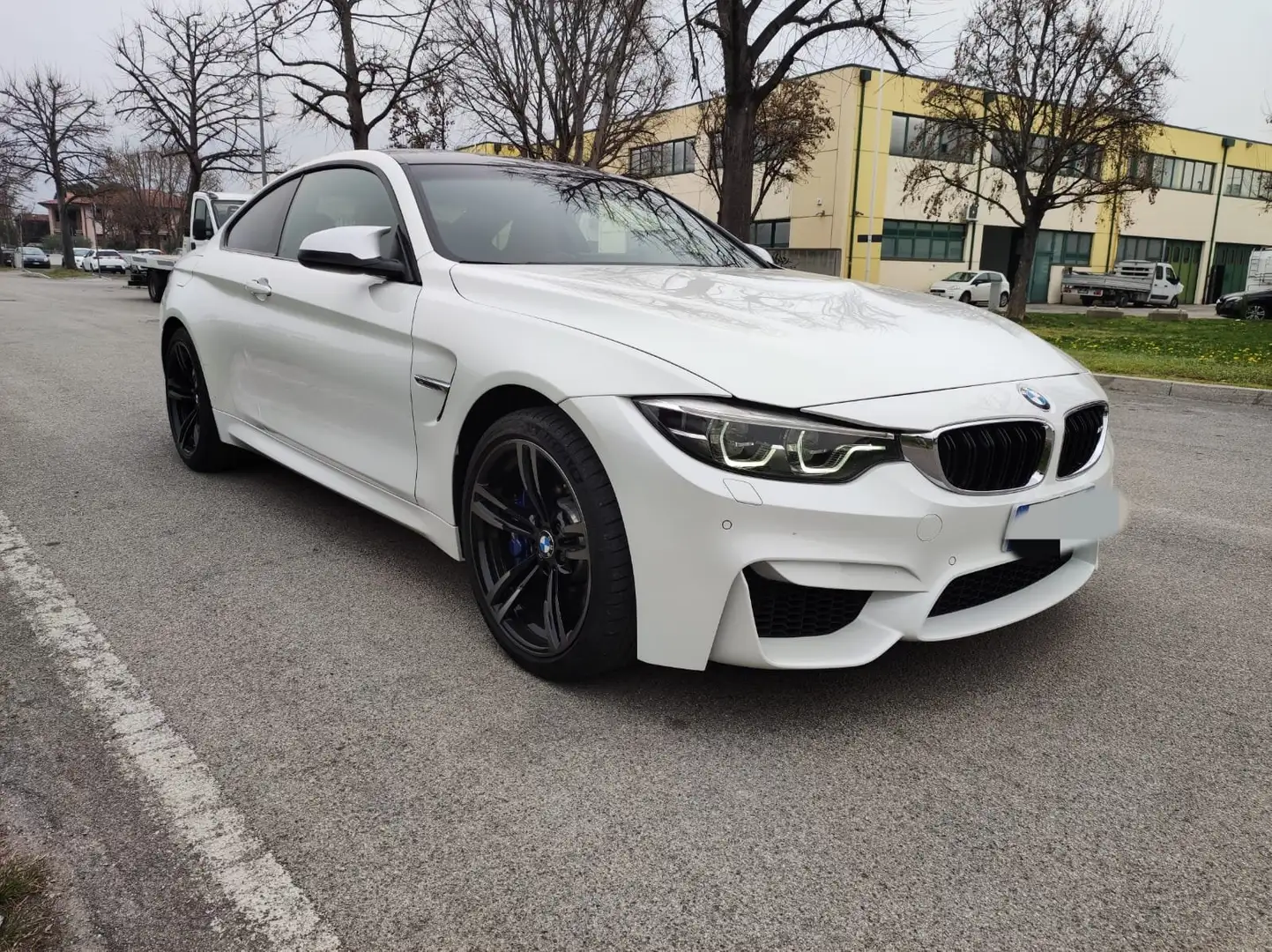 BMW M4 Coupe 3.0 Blanc - 1