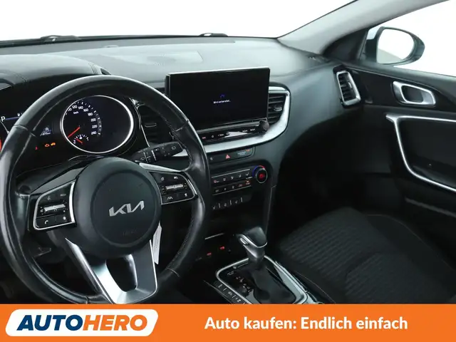 Kia Ceed view 11