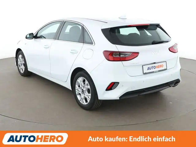 Kia Ceed view 4