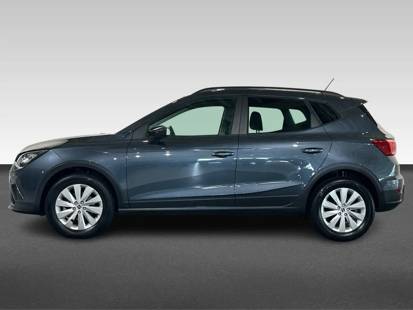 SEAT Arona 1.0 TSI 95pk Style Gris - 2