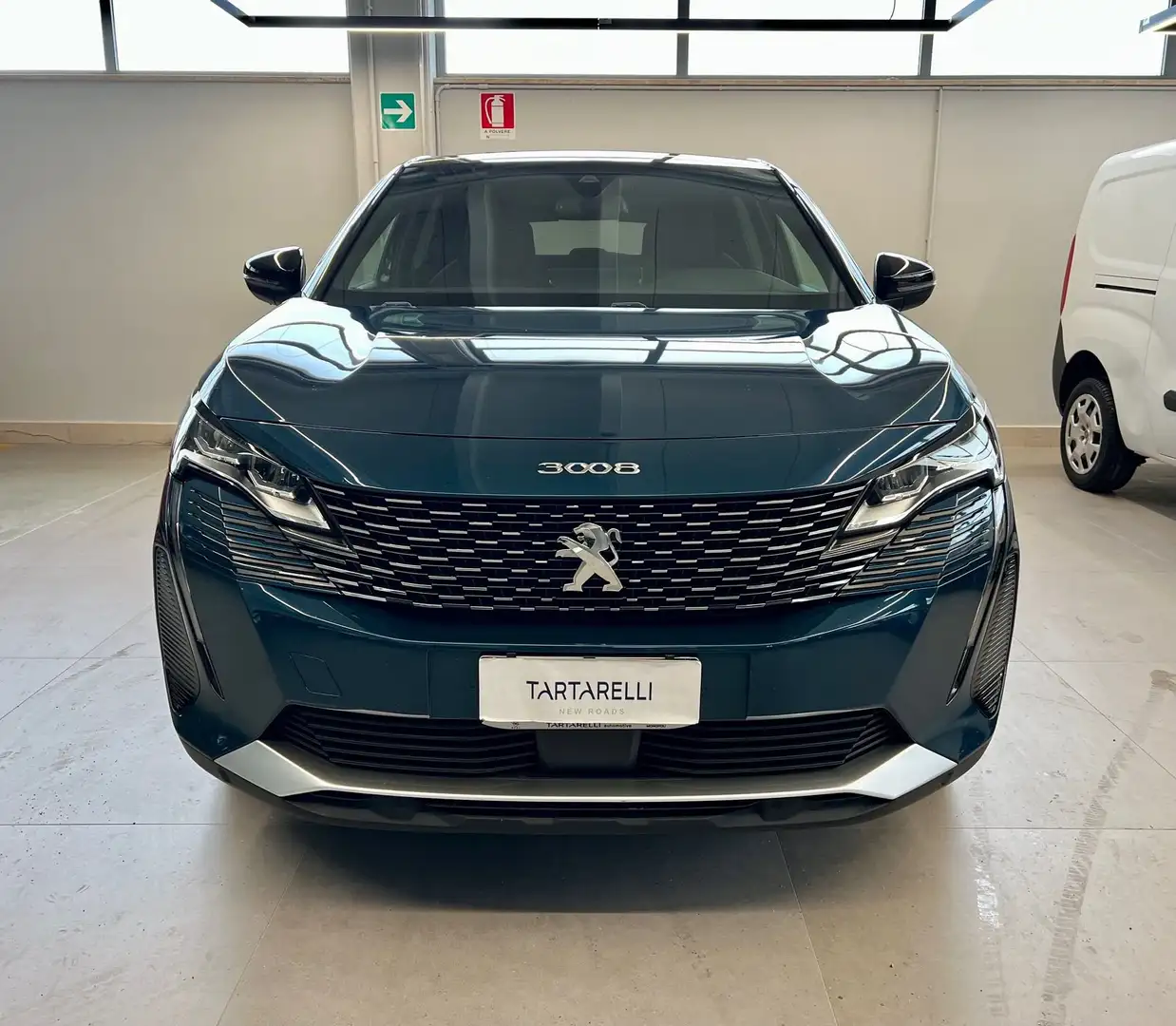 Peugeot 3008 BlueHDI 130 EAT8 S&S Allure Pack Bleu - 2