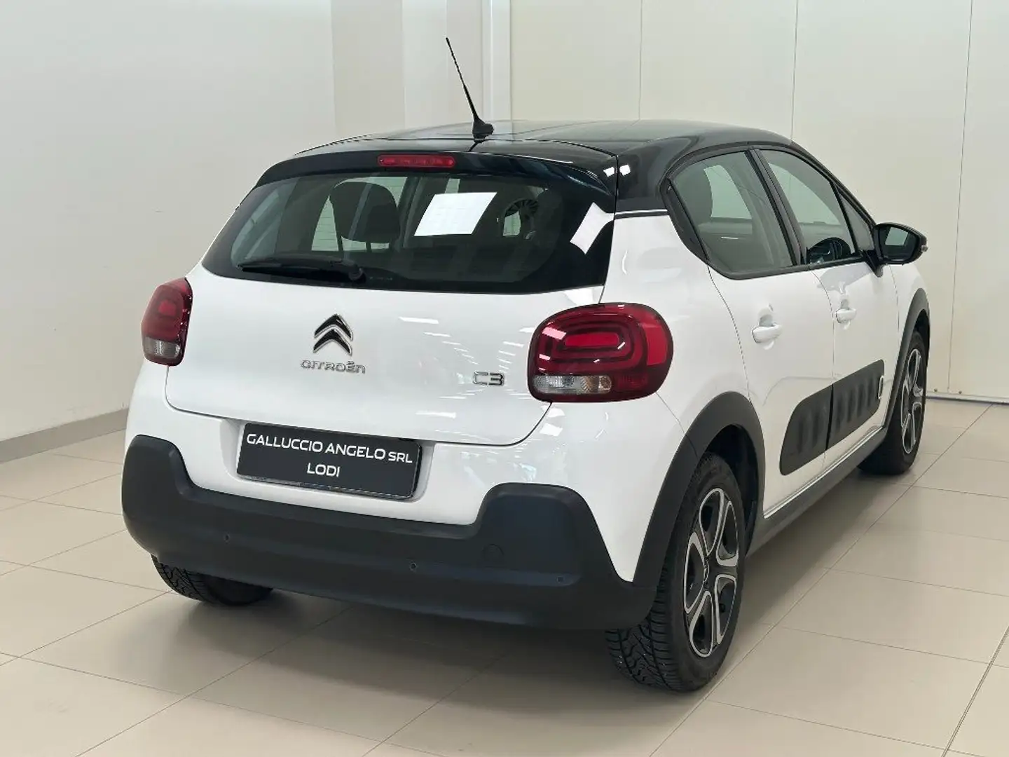Citroen C3 PureTech 82 S&S Feel Wit - 2
