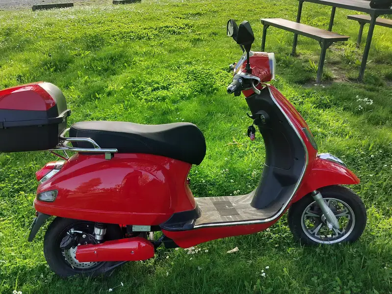 Vespa TDR 22Z électrique