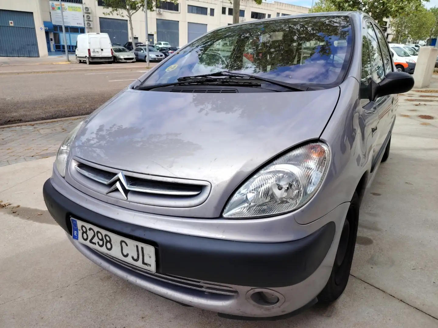 Citroen Xsara Picasso 1.8i Exclusive Beige - 1