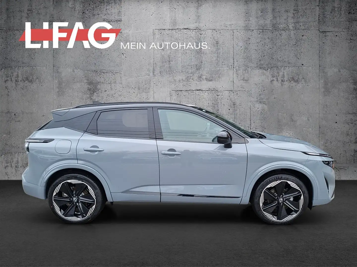 Nissan Qashqai 1,3 MHEV N-Design+ X-Tronic *ab € 37.990,-* Grau - 2