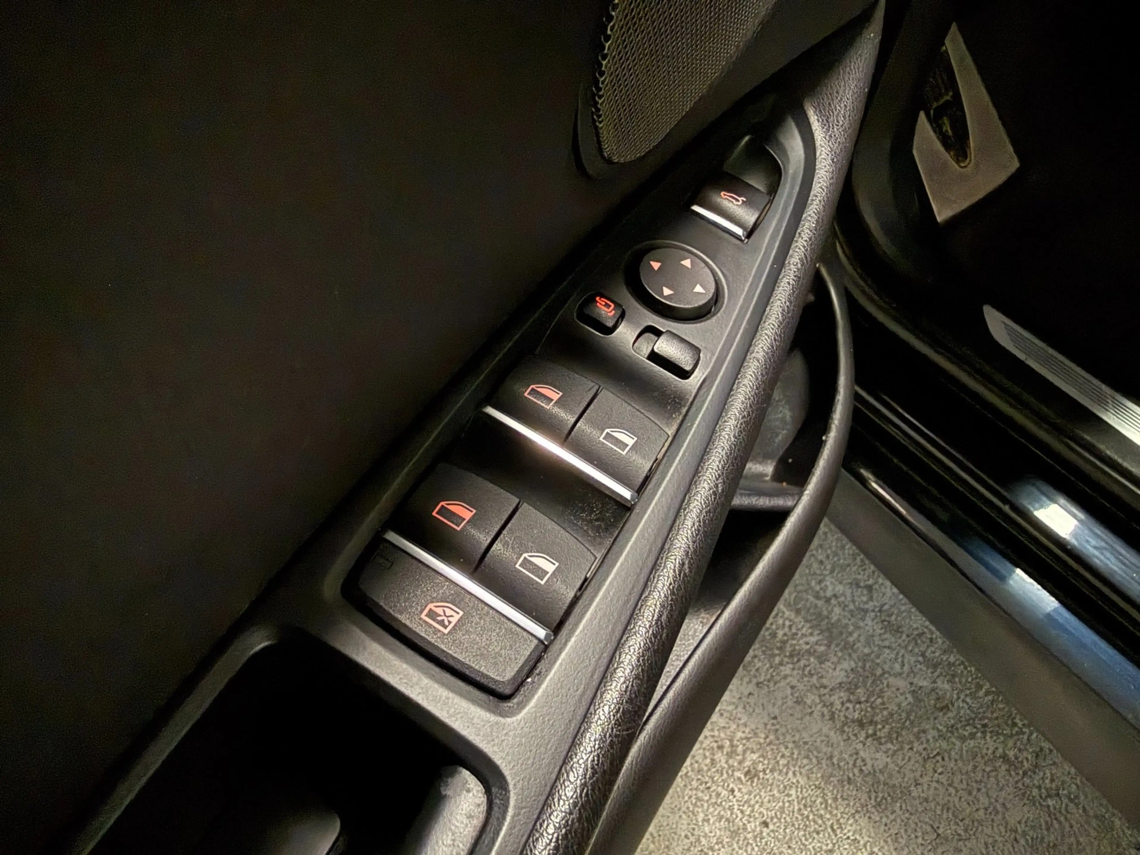 BMW X5 XDrive40e iPerformance High Executive M|PANO|HUD|M — photo 50