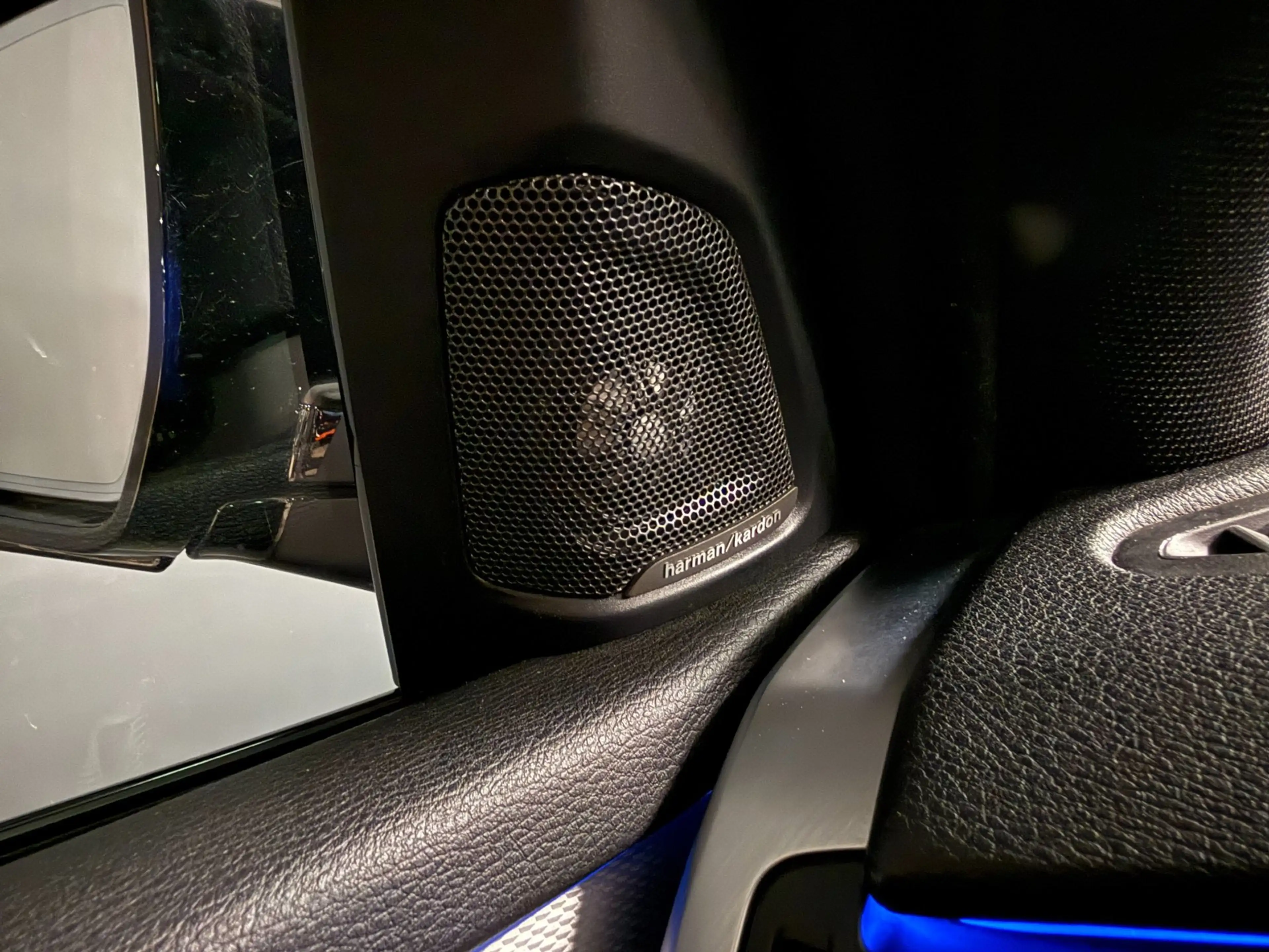 BMW X5 XDrive40e iPerformance High Executive M|PANO|HUD|M — photo 37