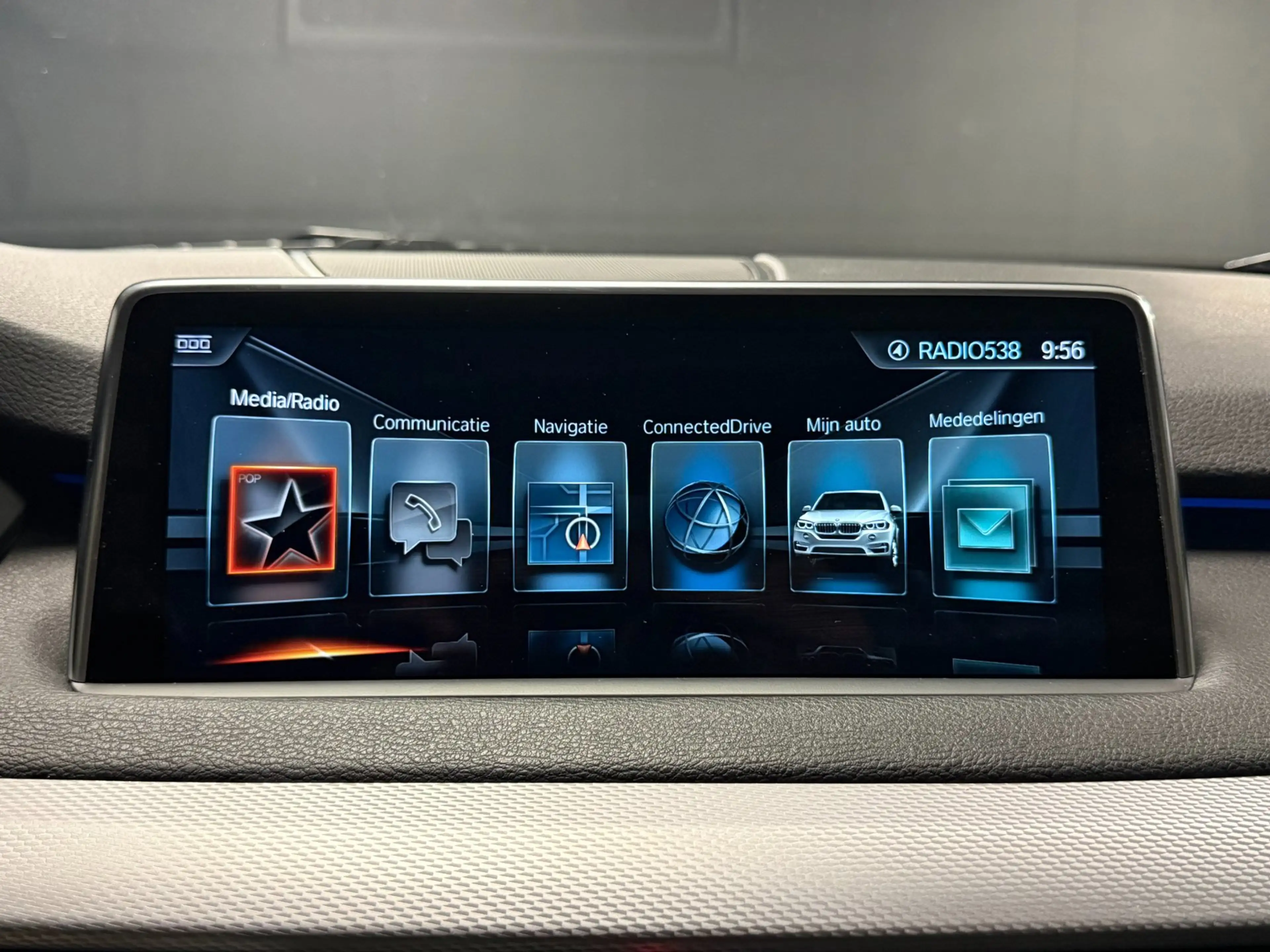 BMW X5 XDrive40e iPerformance High Executive M|PANO|HUD|M — photo 21