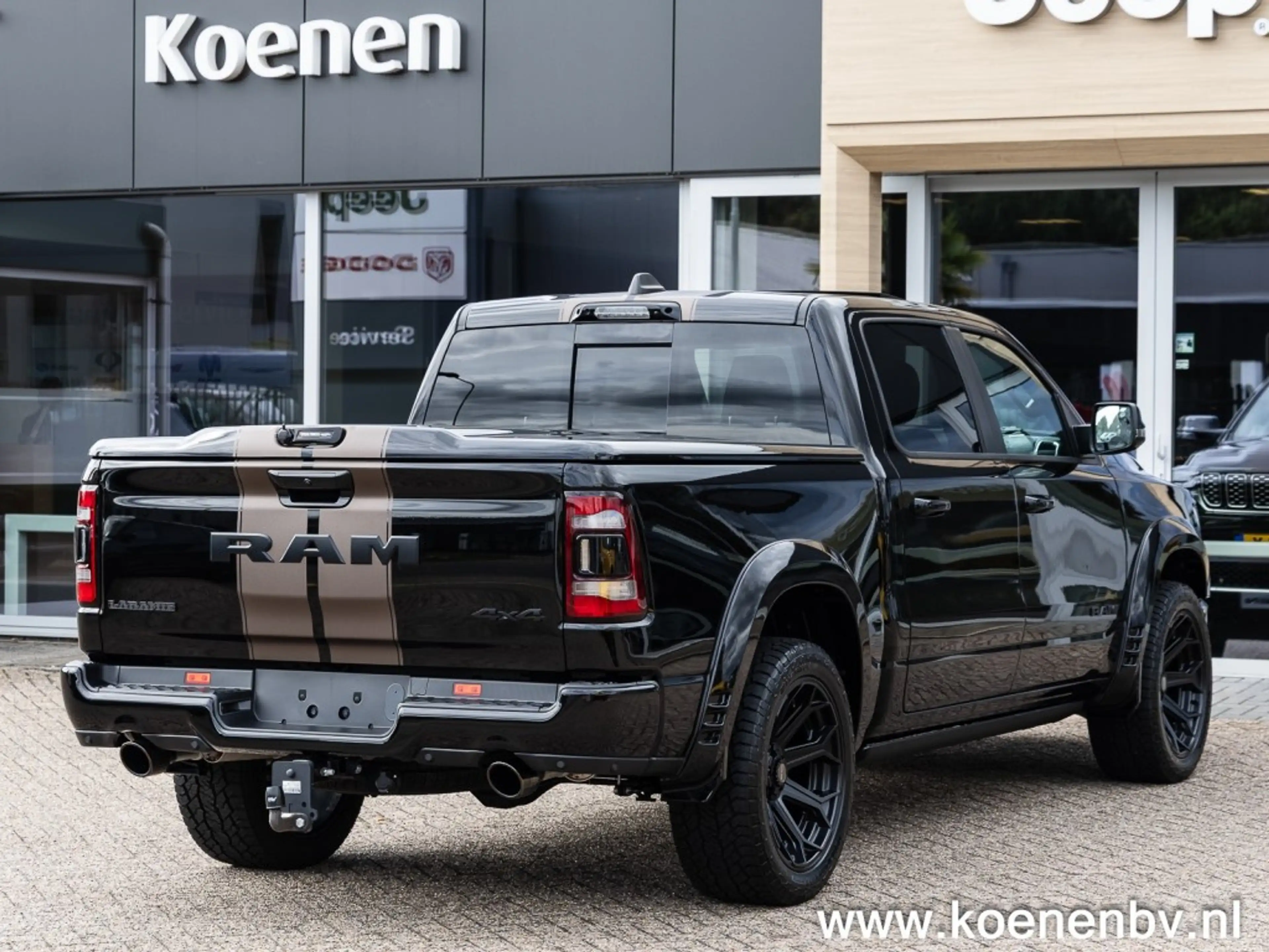 Dodge RAM 5.7 V8 4x4 Aut. Laramie Sport Automaat LPG G3/ PAN — photo 9