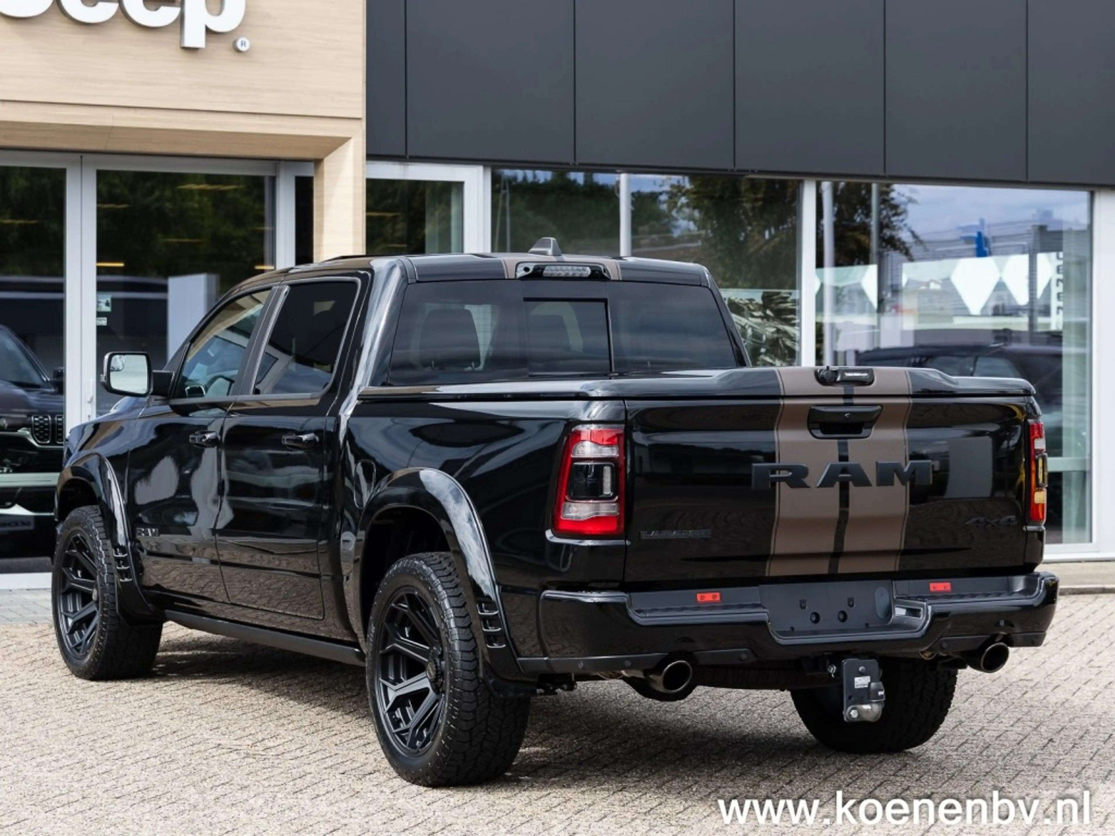 Dodge RAM 5.7 V8 4x4 Aut. Laramie Sport Automaat LPG G3/ PAN — photo 11