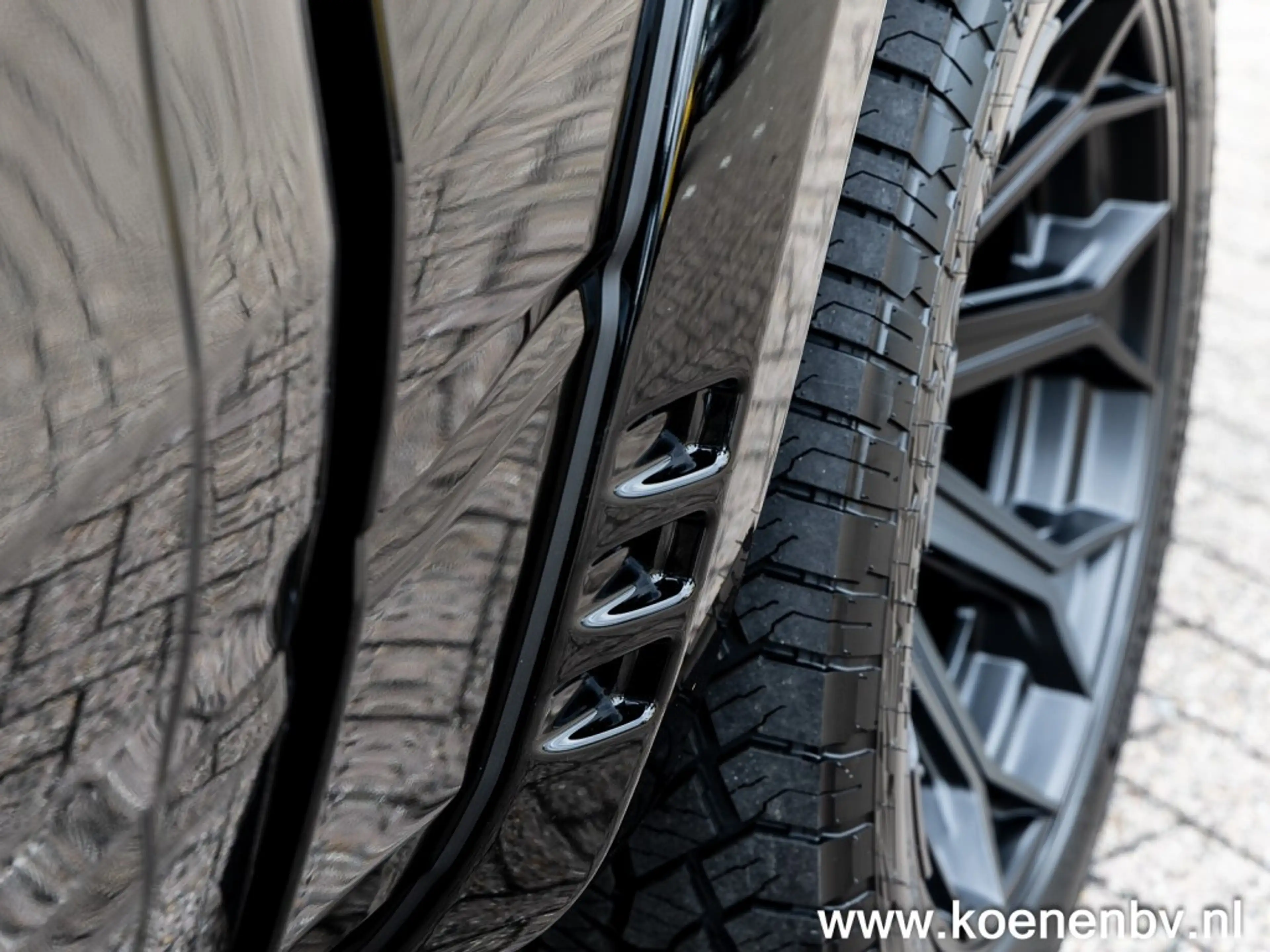 Dodge RAM 5.7 V8 4x4 Aut. Laramie Sport Automaat LPG G3/ PAN — photo 16