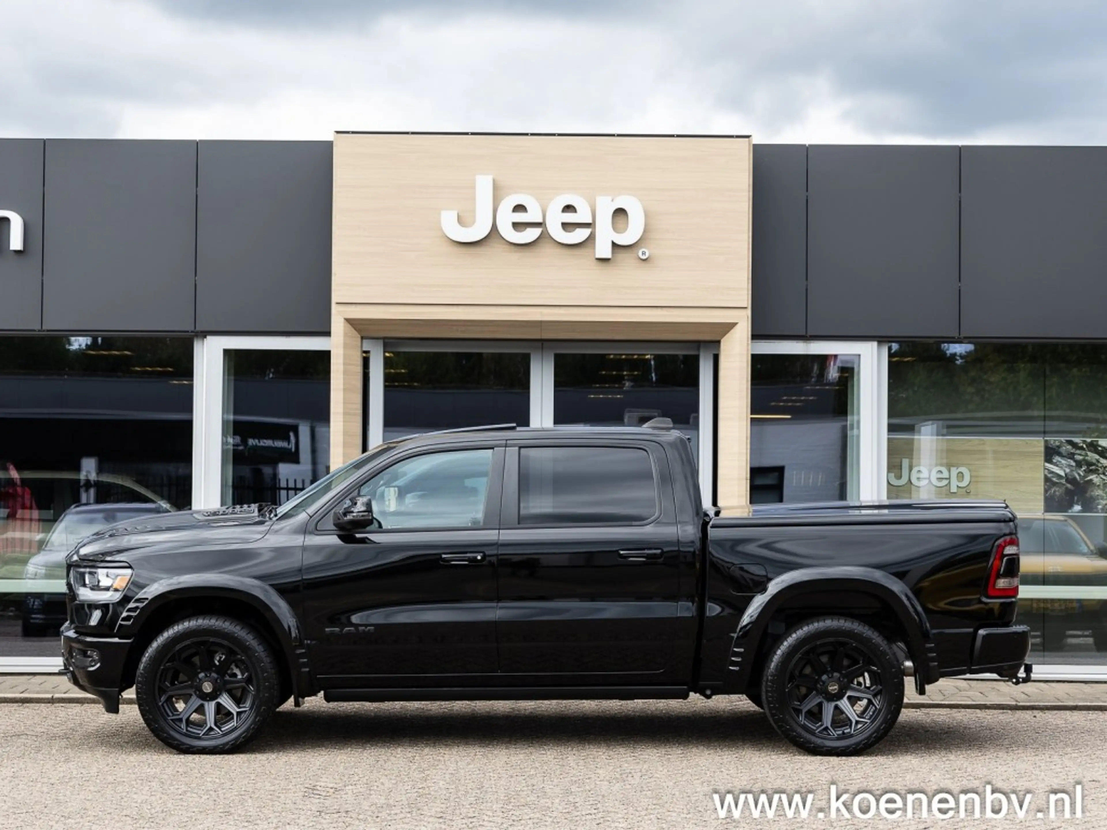 Dodge RAM 5.7 V8 4x4 Aut. Laramie Sport Automaat LPG G3/ PAN — photo 7