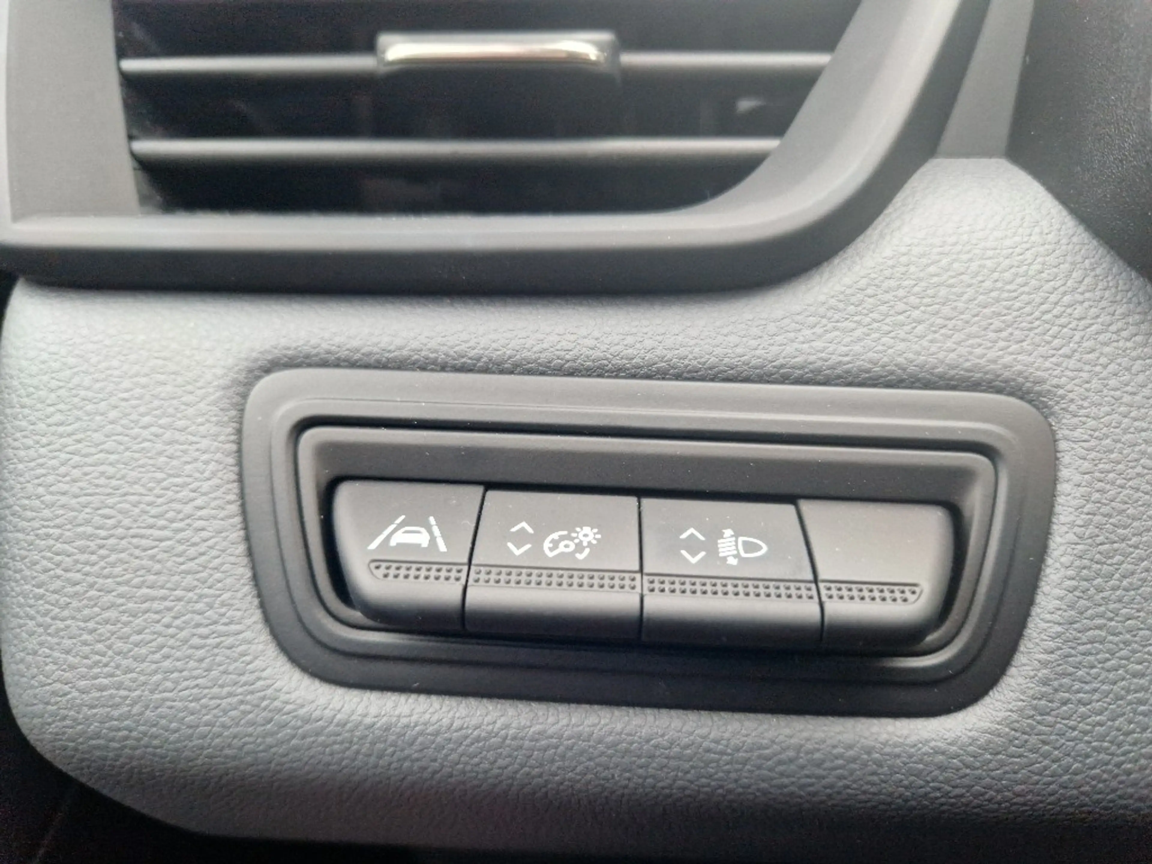 Mitsubishi Colt BASIS 1.0*LED-SCHEINWERFER*EINPARKHILFE* — photo 7