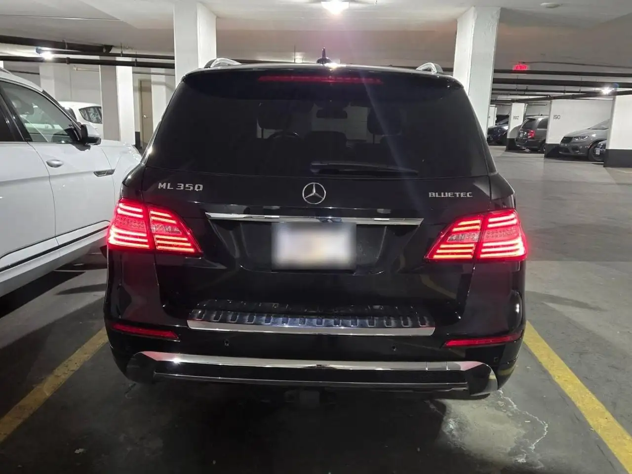 Mercedes-Benz M-Class снимка Mercedes-Benz M-Class