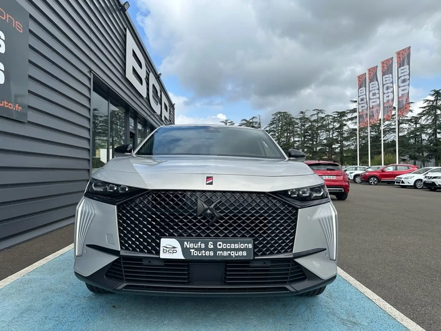 DS Automobiles DS 7 BLUEHDI 130CH PERFORMANCE LINE + AUTOMATIQUE Gris - 2